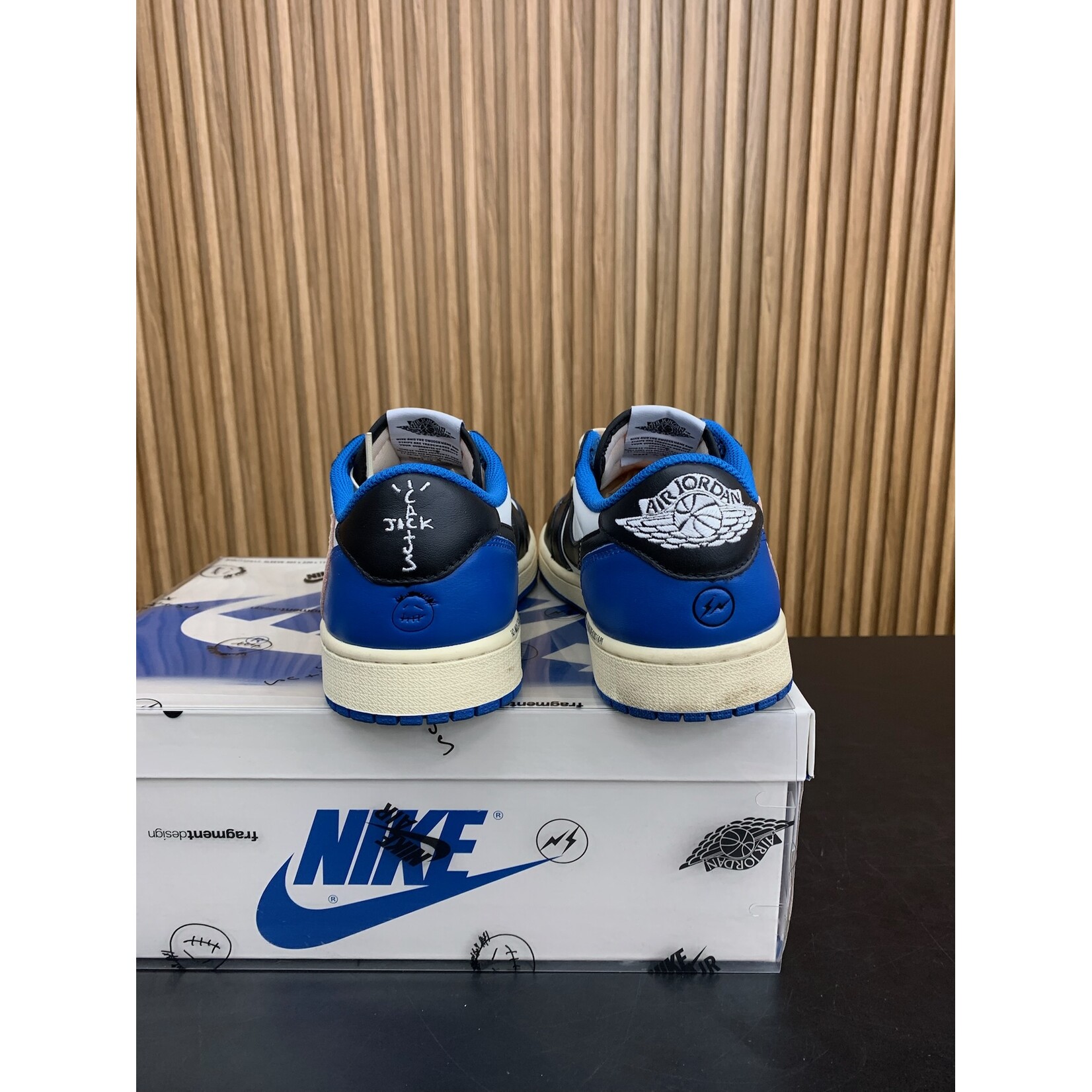 Jordan Jordan 1 Retro Low OG SP Fragment x Travis Scott Size 9, PREOWNED*