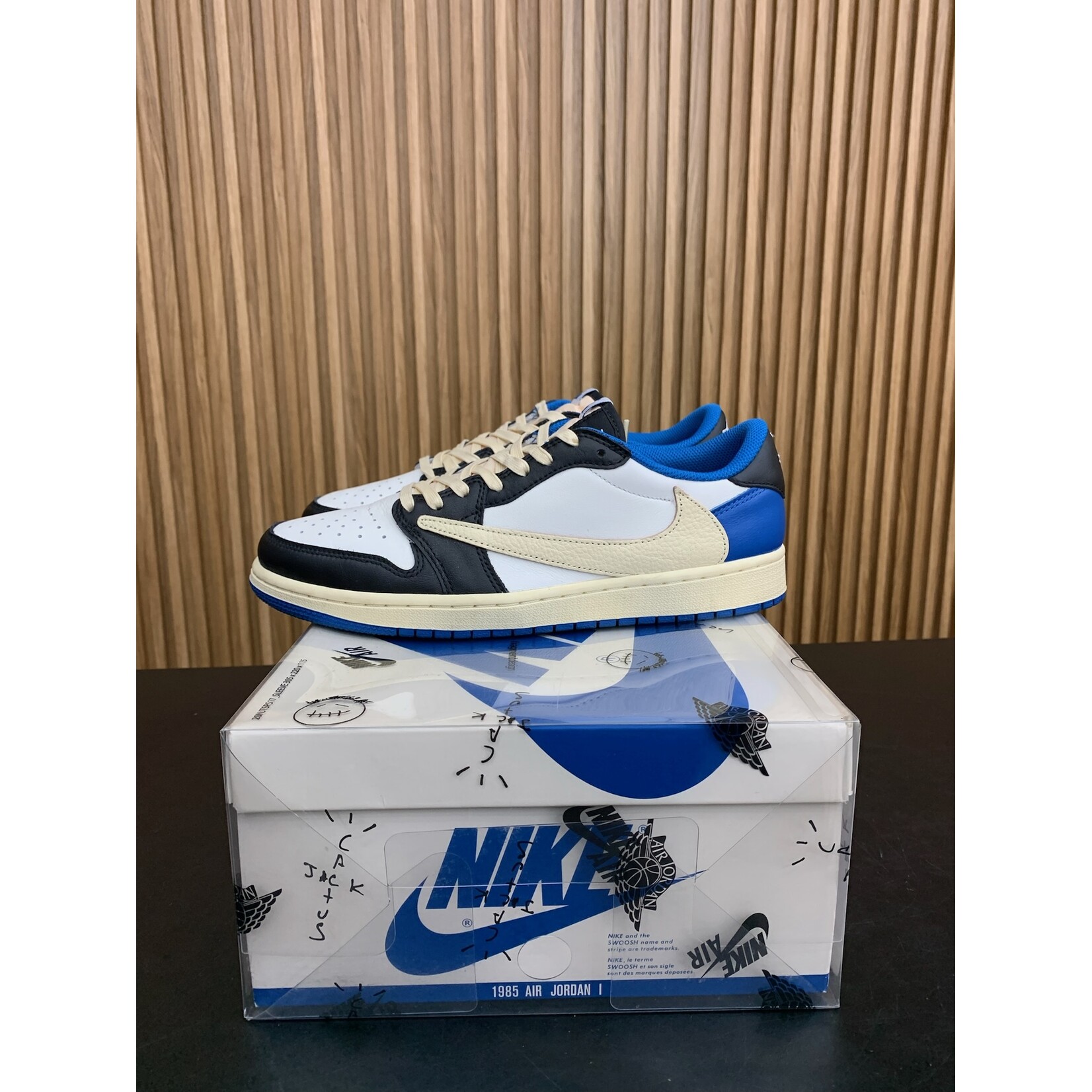 Jordan Jordan 1 Retro Low OG SP Fragment x Travis Scott Size 9, PREOWNED*