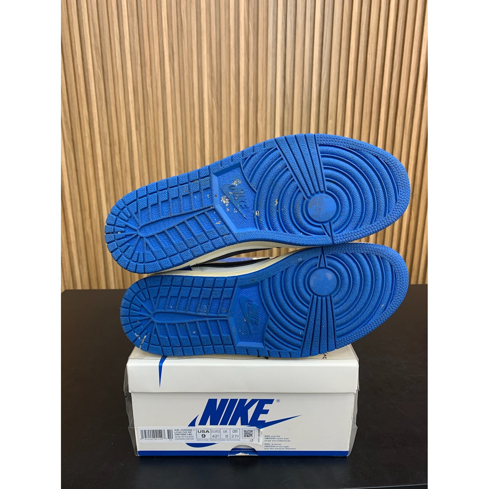 Jordan Jordan 1 Retro Low OG SP Fragment x Travis Scott Size 9, PREOWNED*