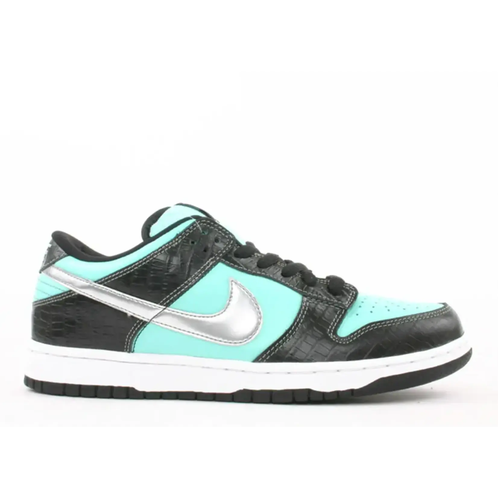 Nike Nike SB Dunk Low Diamond Supply Co. Size 10.5, DS BRAND NEW