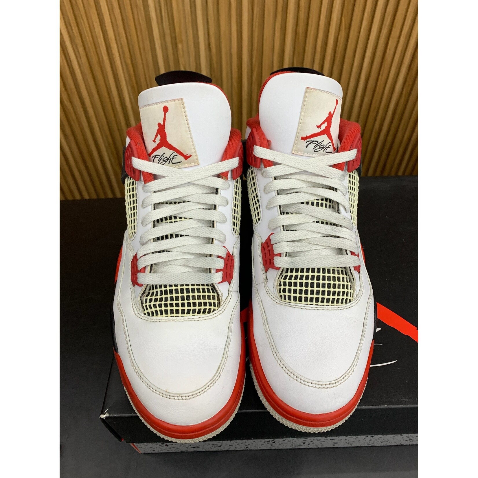 Jordan Jordan 4 Retro Fire Red (2020) Size 12, PREOWNED*