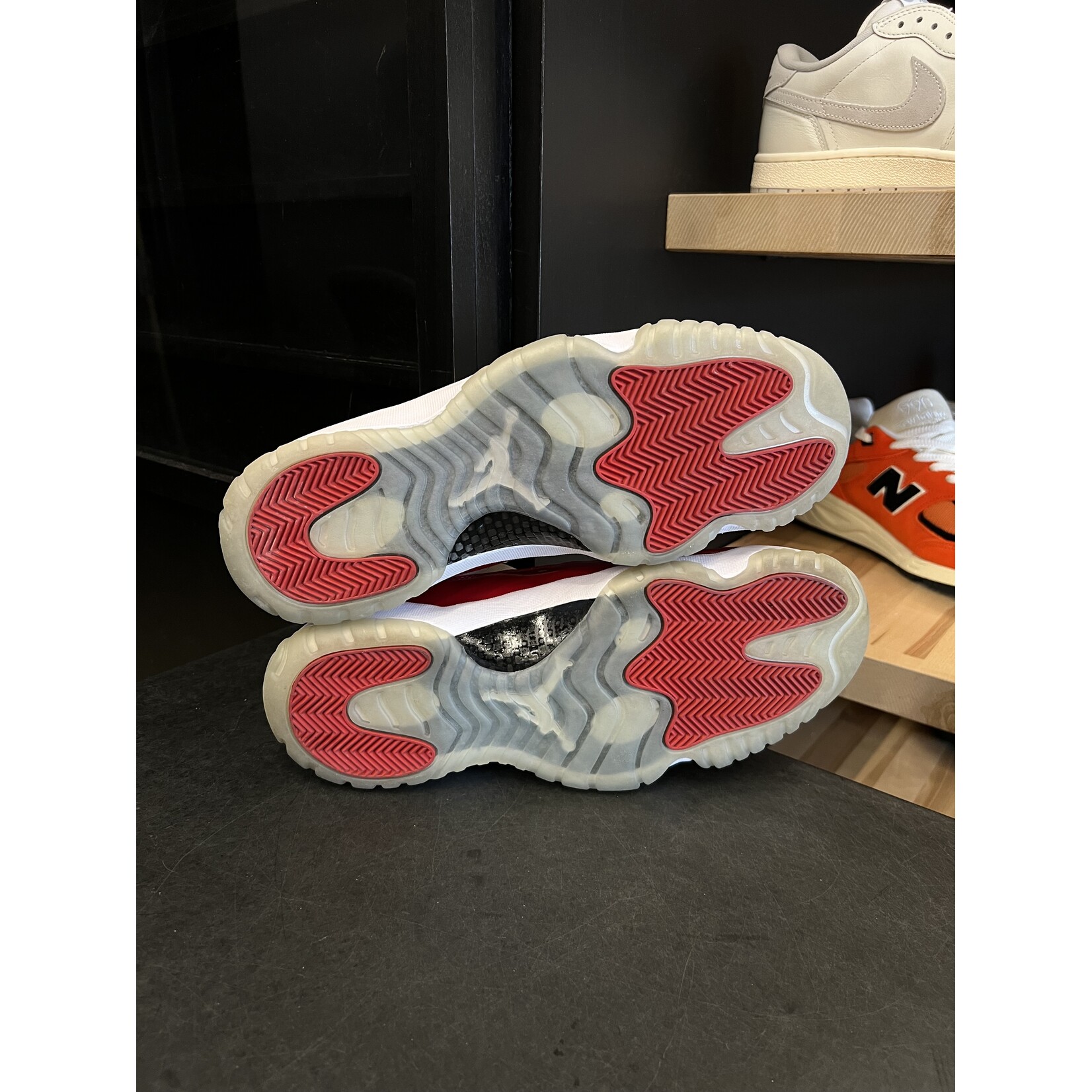 Jordan Jordan 11 Retro Low Cherry (2016) Size 12, PREOWNED NO BOX*