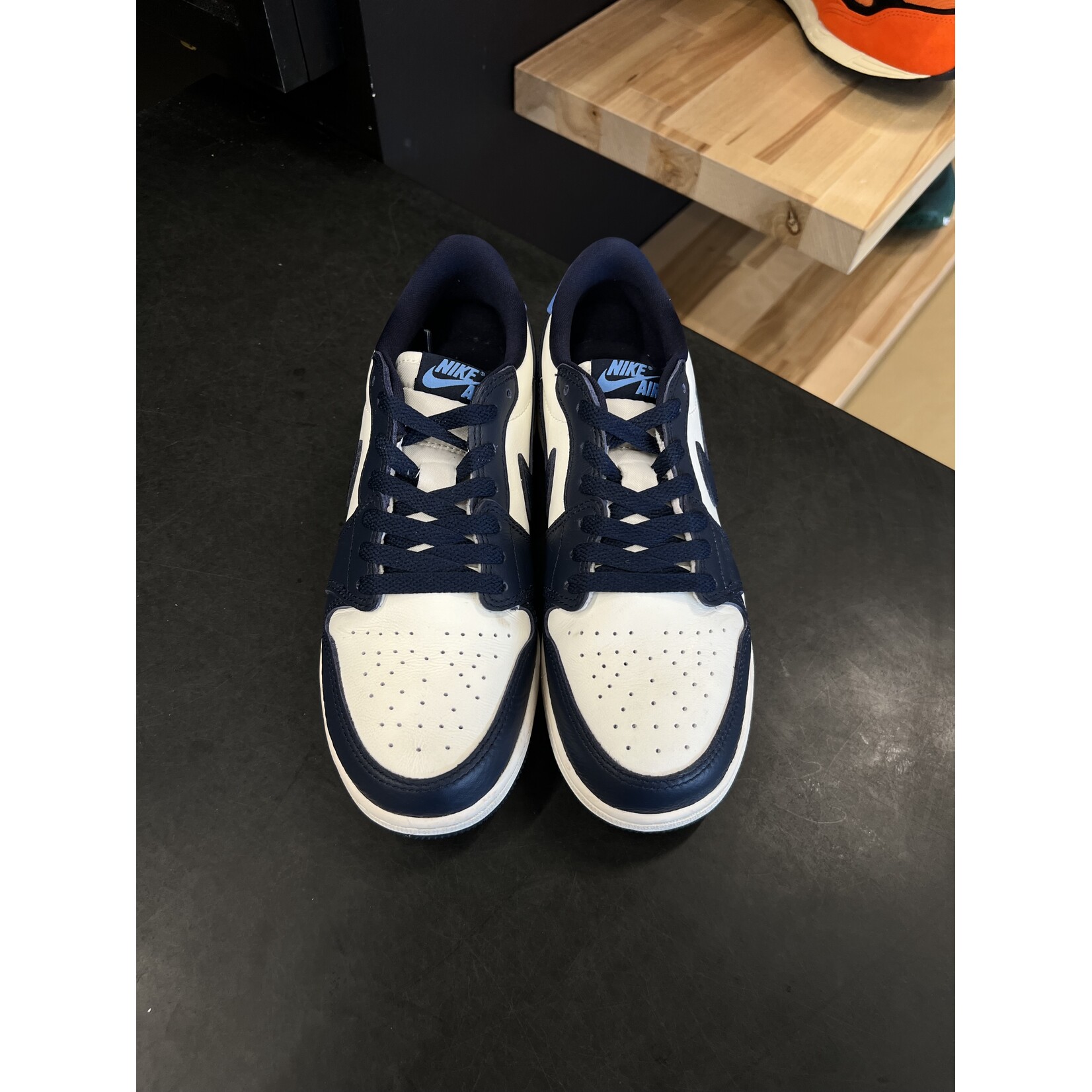 Nike Jordan 1 Low OG Obsidian UNC (GS) Size 6.5, PREOWNED NO BOX
