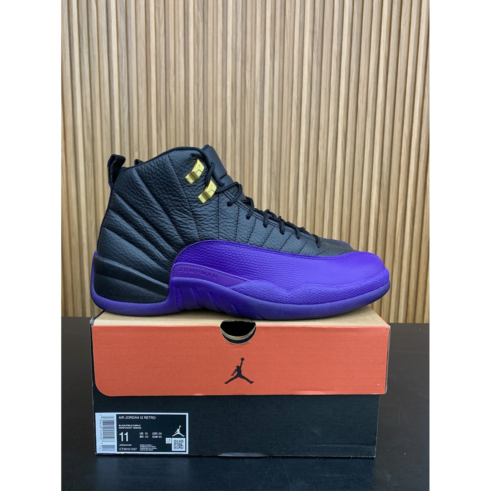 Jordan Jordan 12 Retro Field Purple Size 11, PREOWNED