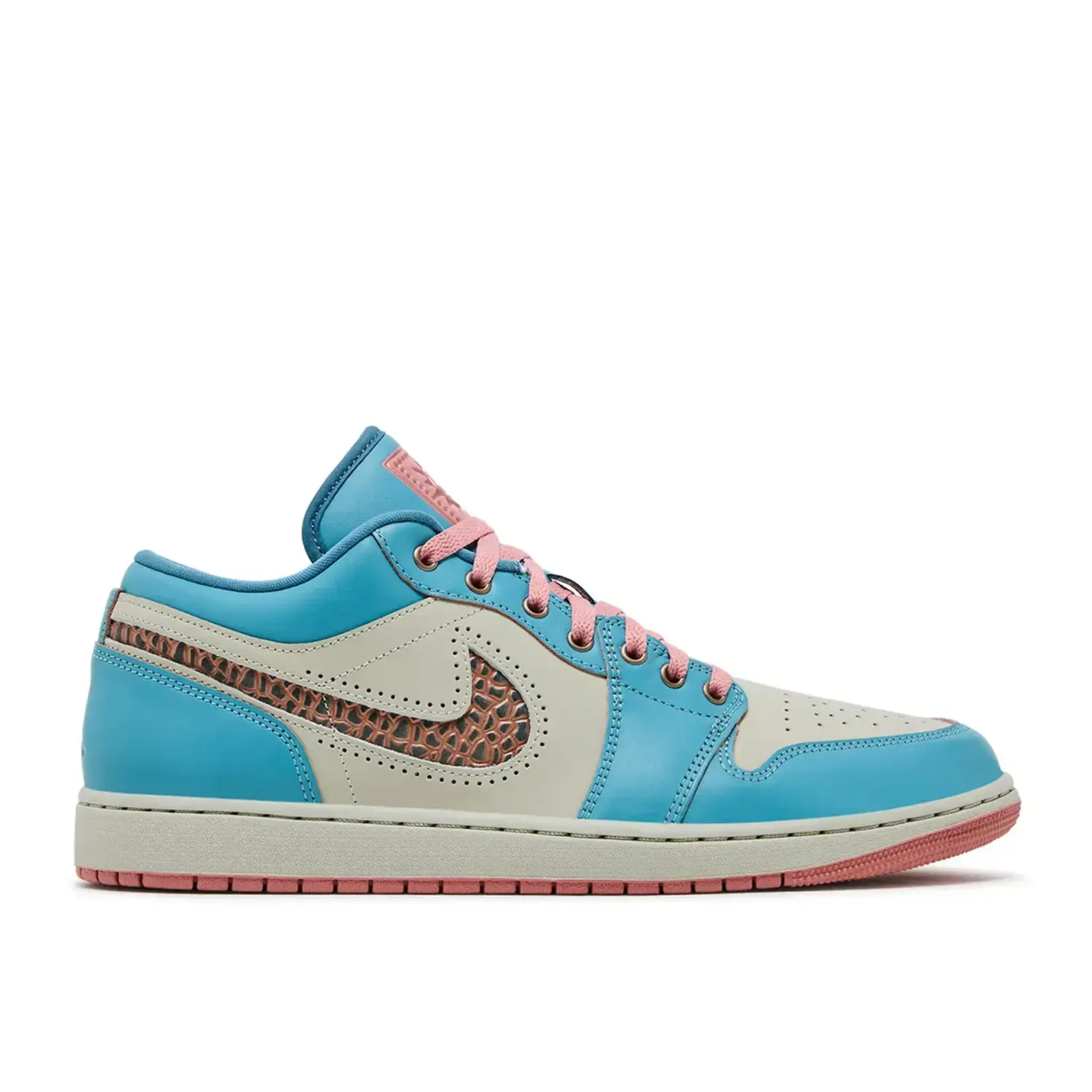 Jordan Jordan 1 Low SE Somos Eternos Size 11, DS BRAND NEW*