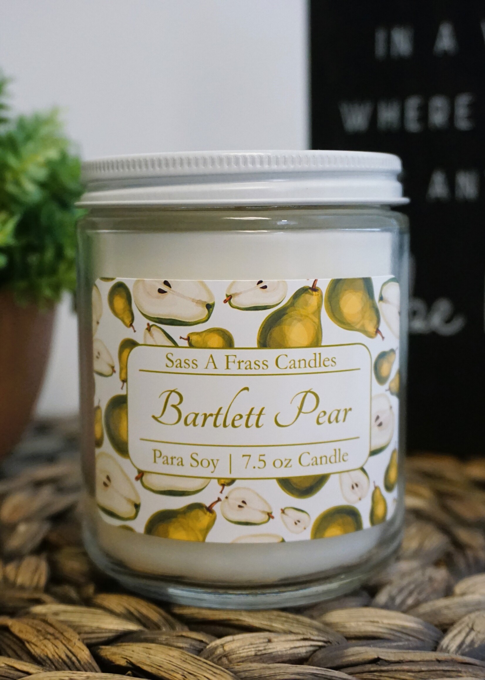 Bartlett Pear 7.5 oz Candle