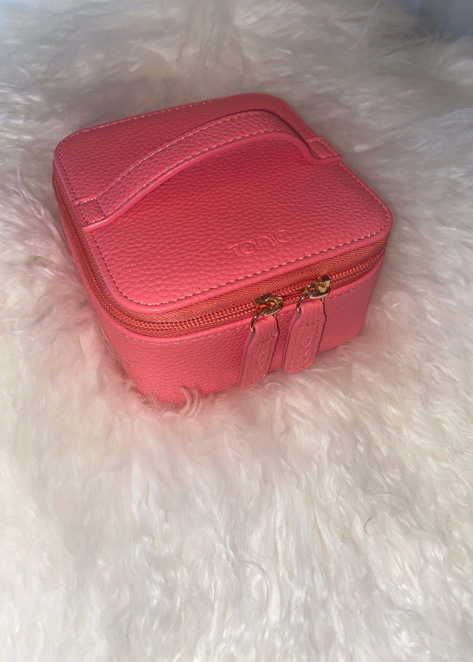 Cie Luxe Luxe Embossed Travel Cube