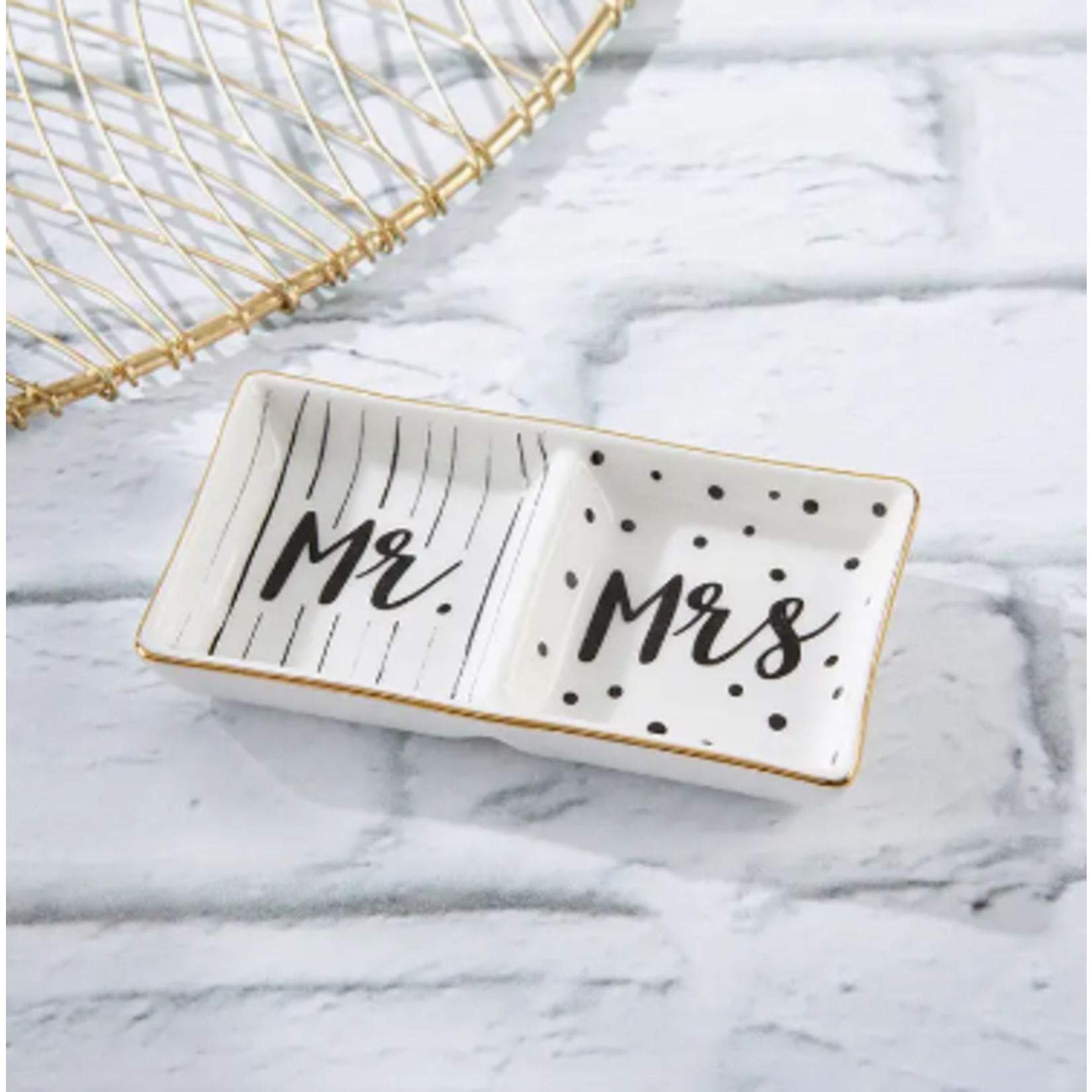 Mr and Mrs Ring Dish