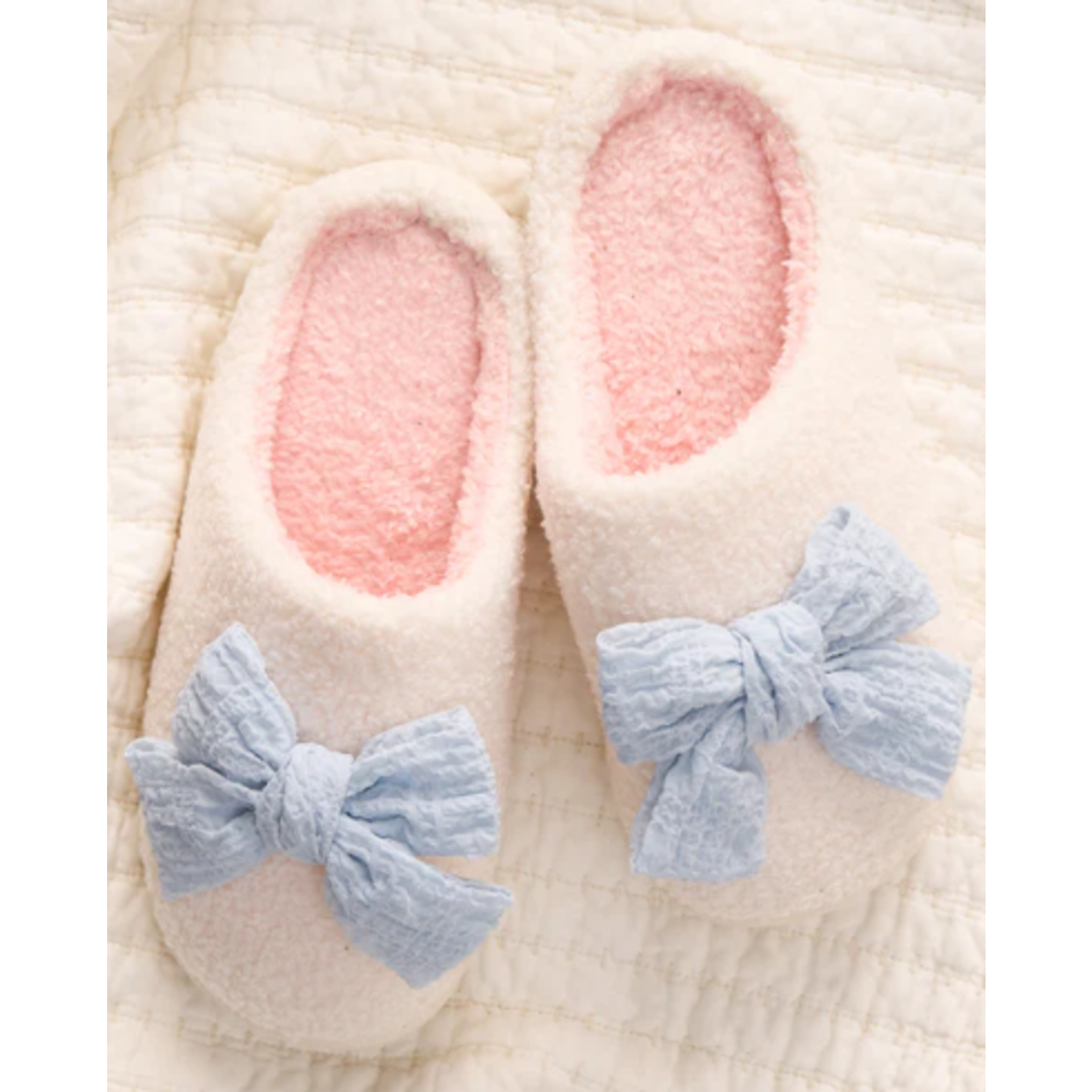 The Darling Effect Fuzzy Slippers Betty Bow
