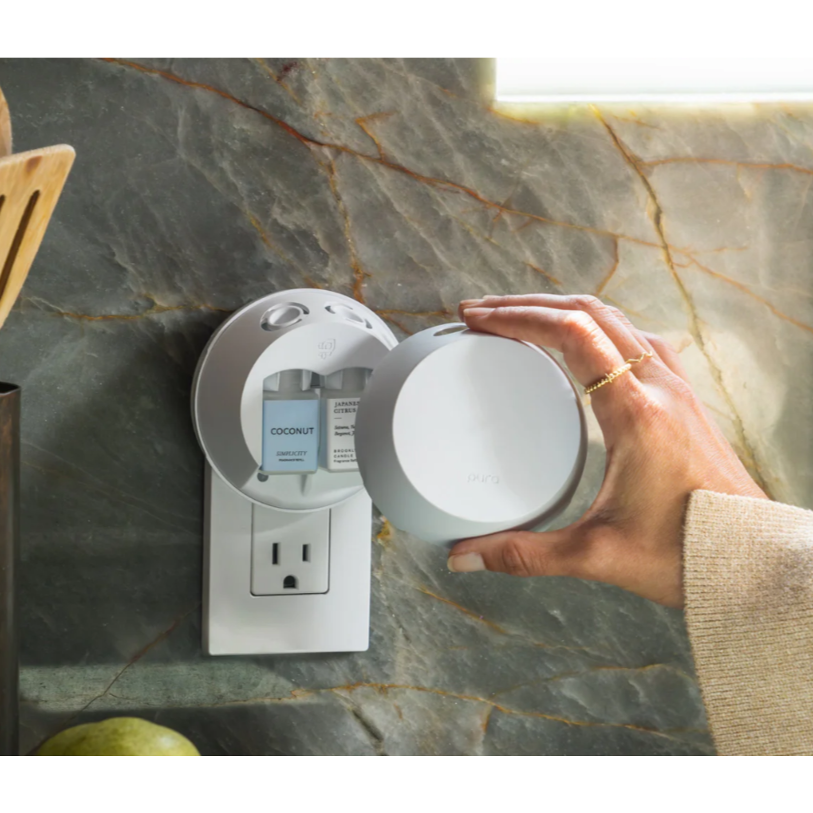 Pura Pura 4 Smart Home Fragrance Diffuser