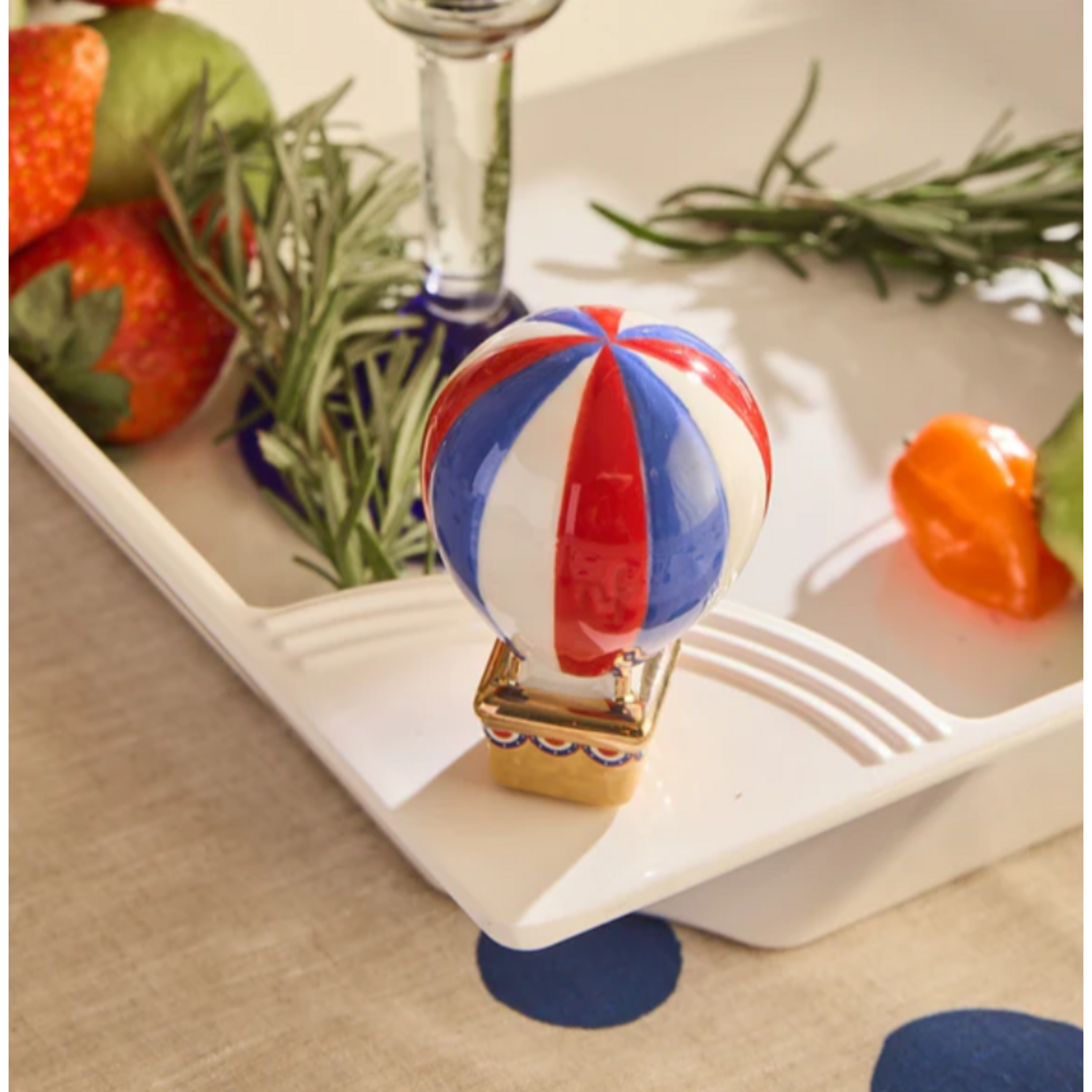 Nora Fleming red, white, and balloon hot air balloon mini