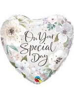 SPECIAL DAY WHITE FLORAL 18" BALLOON