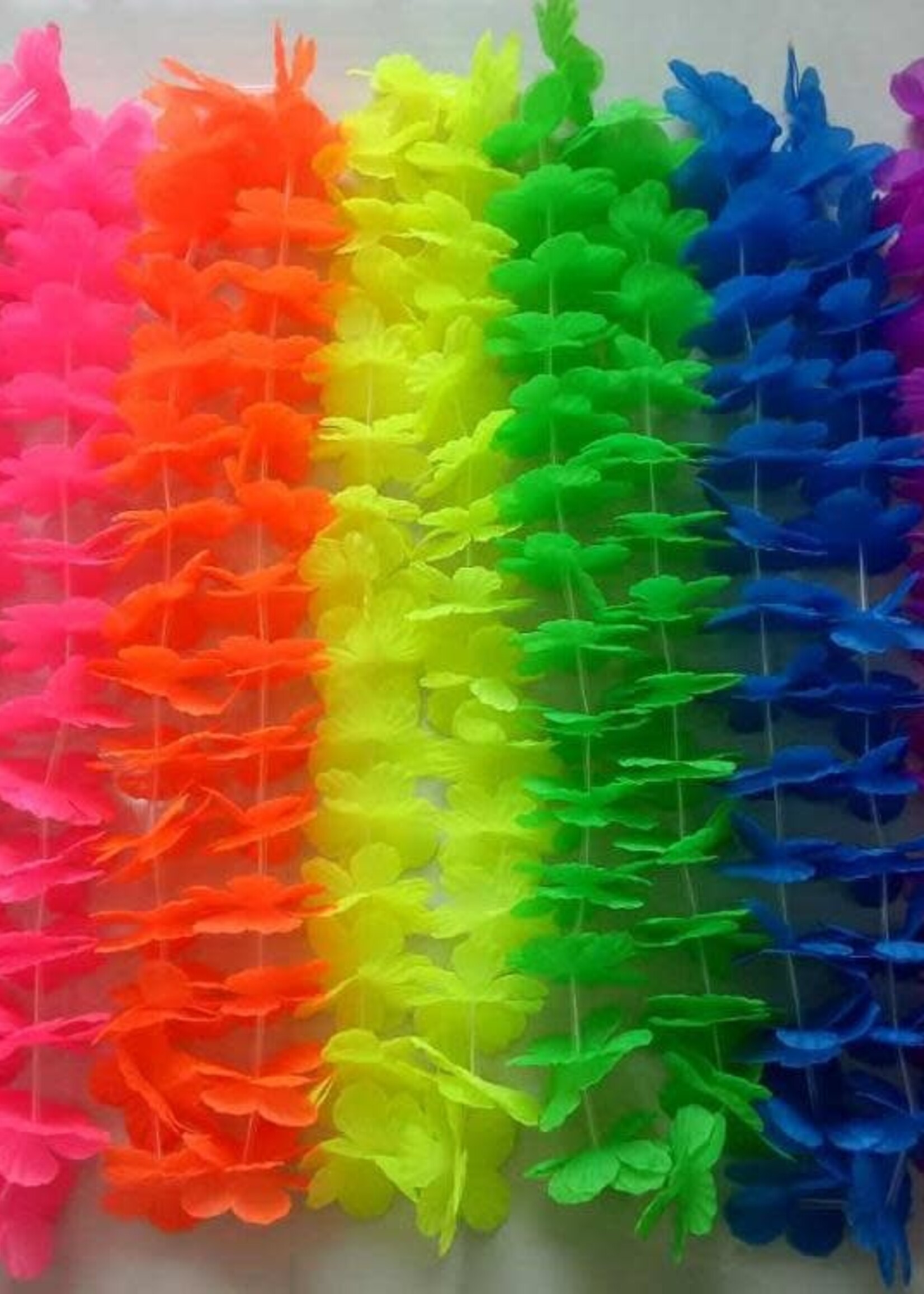 Colorful Hawaiin Plastic Lei