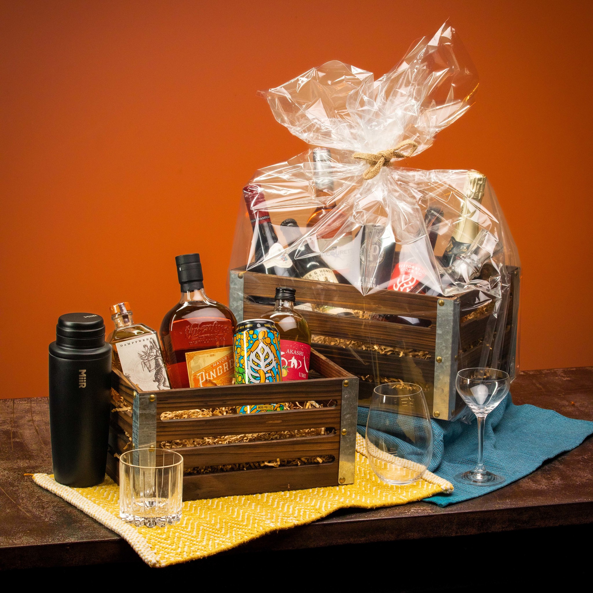 9 Awesome Gift Baskets Your Friends & Family Will Love