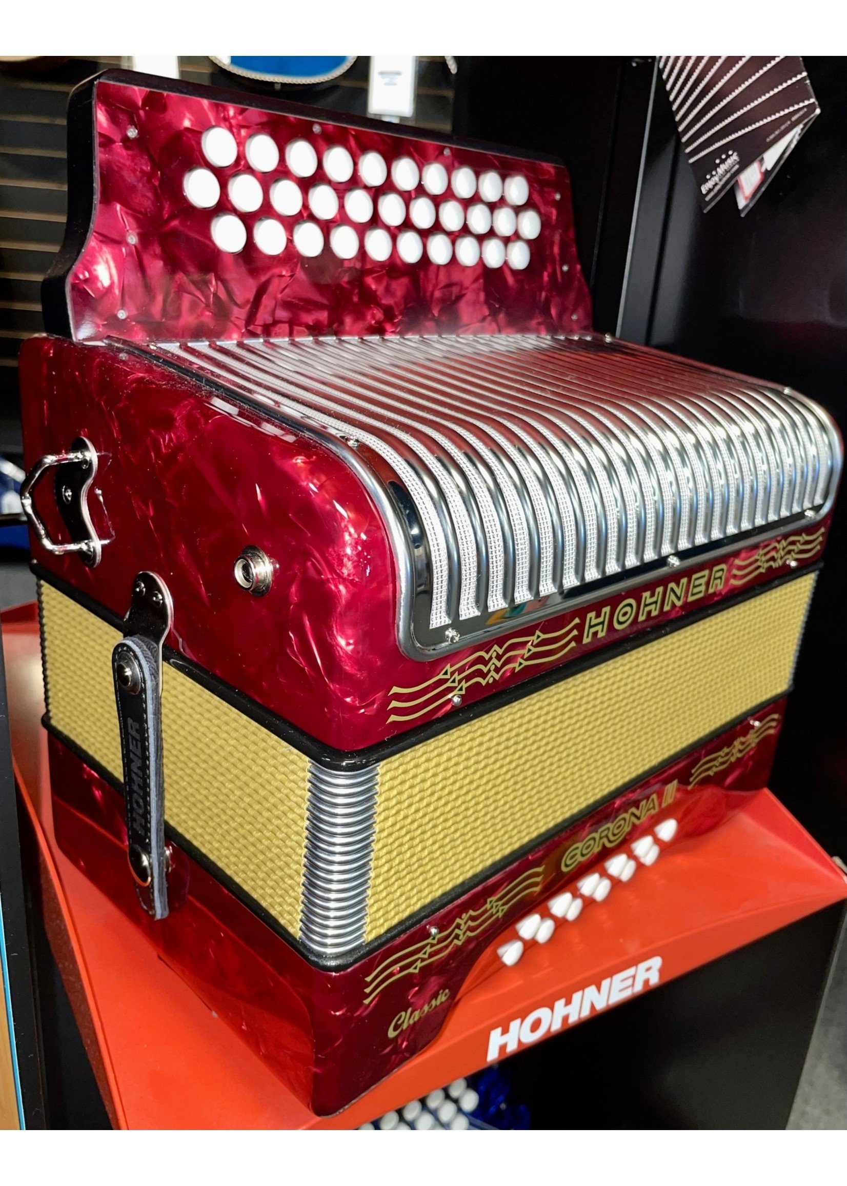 Hohner Hohner 3523GR Corona II Classic GCF Accordion - Pearl Red