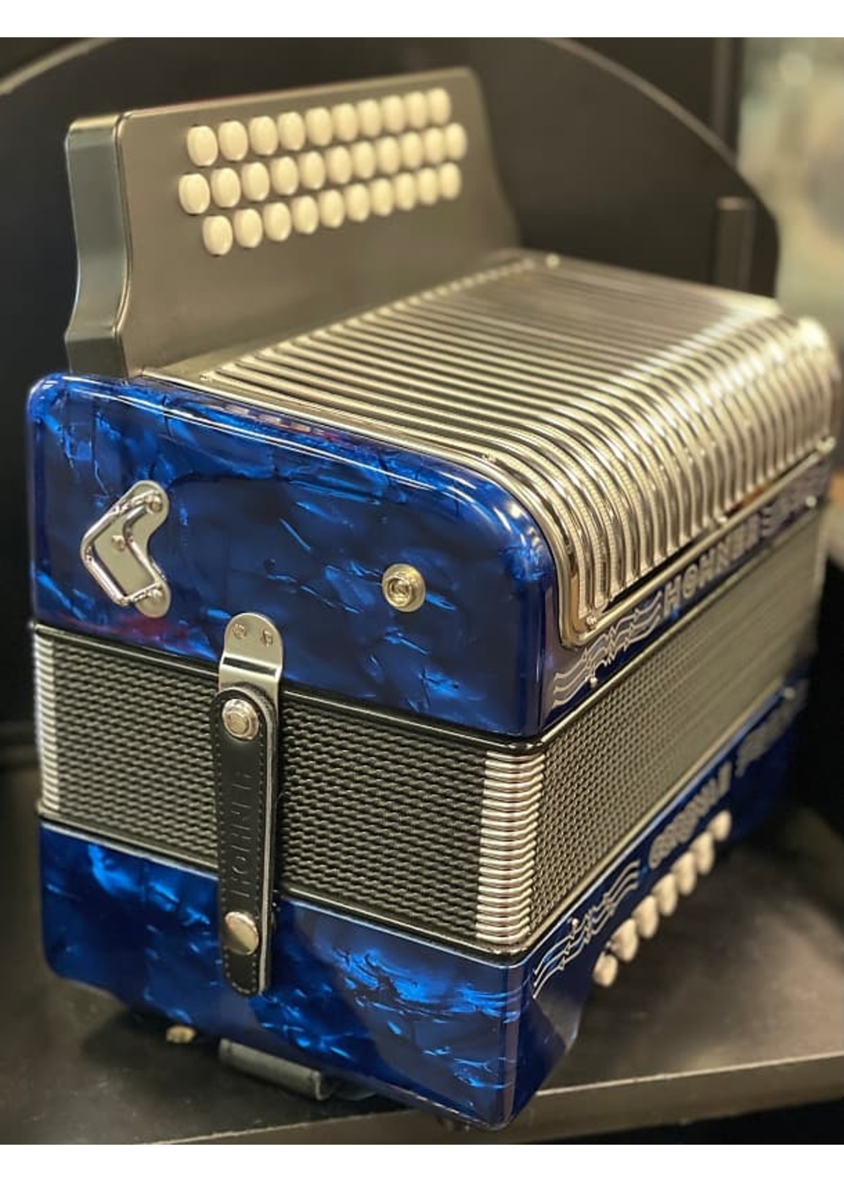 Hohner Hohner 3500GBL Corona II G/C/F Accordion, Dark Blue