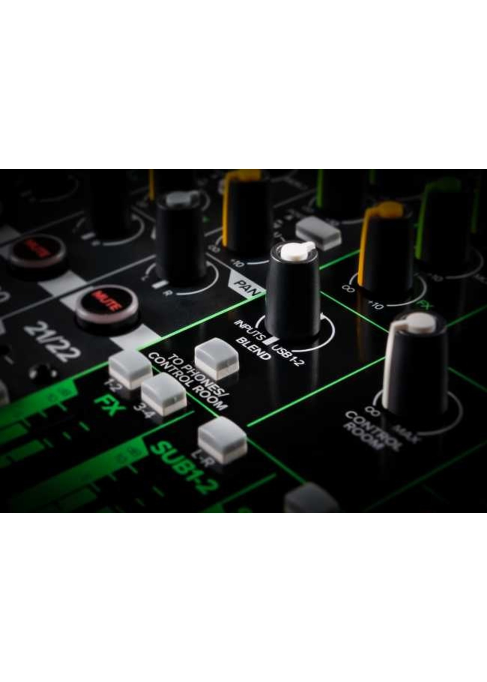 Mackie Mackie ProFX30v3 30-channel Mixer with USB and Effects