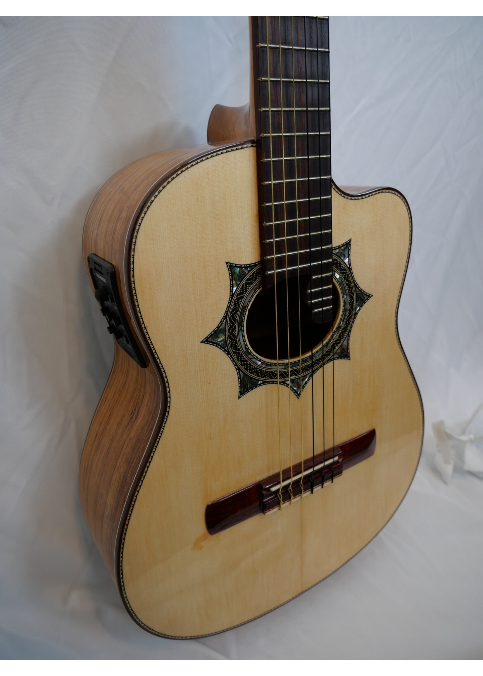 Gamboa Gamboa RPE003PE Requinto Spruce Top w/Electronics and Case