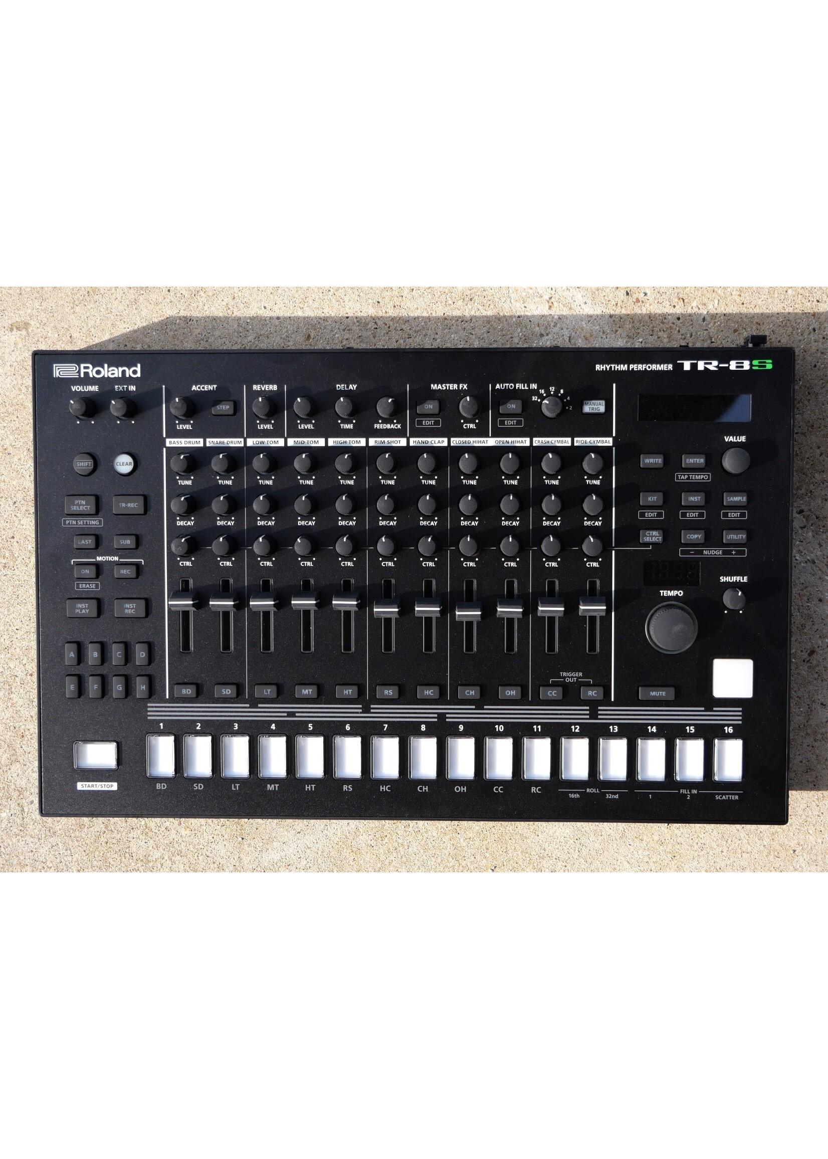 Roland MMP Roland TR-8S Rhythym Performer