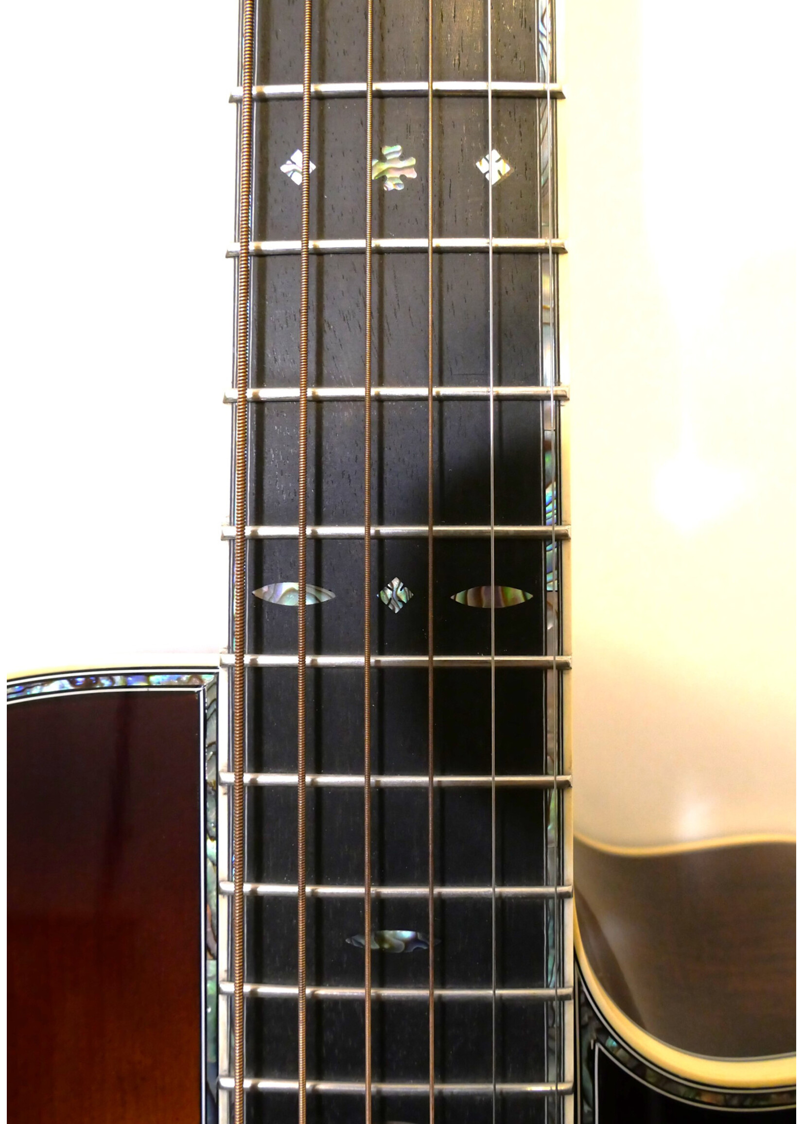 M.J. Franks MMC M.J. Franks 000-12 Fret Classical Guitar w/TKL Case