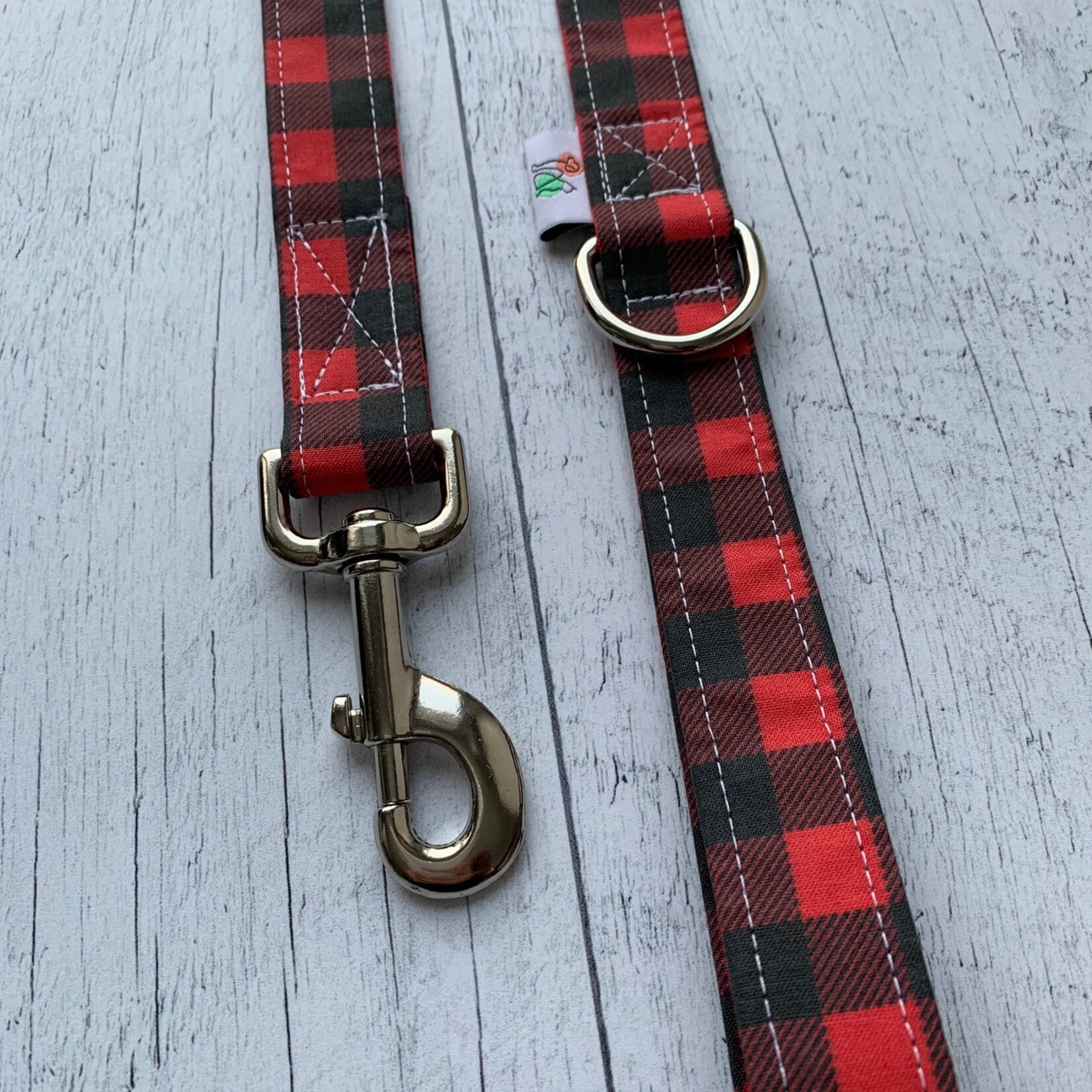 Laisse Moustache et Cie