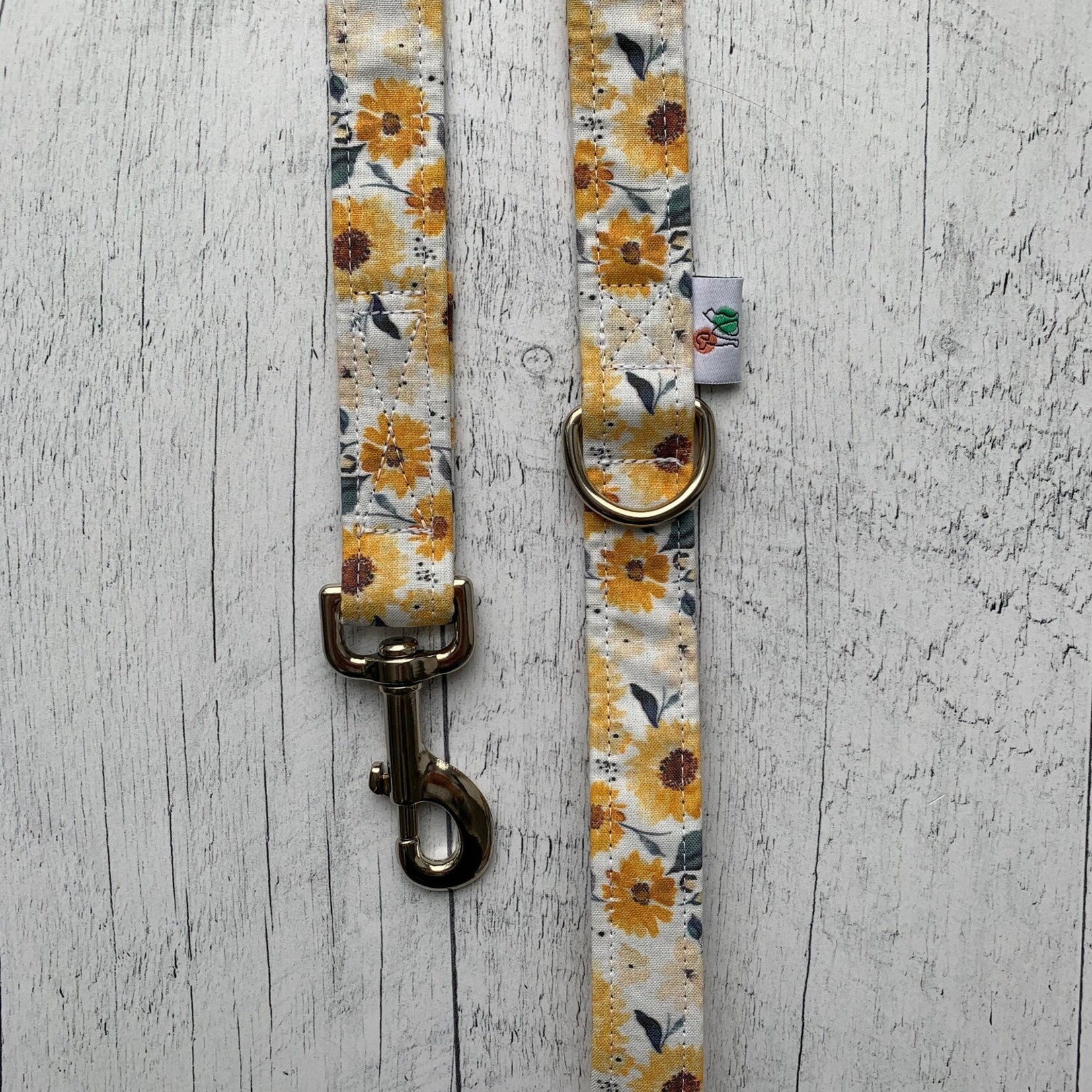 Laisse Moustache et Cie