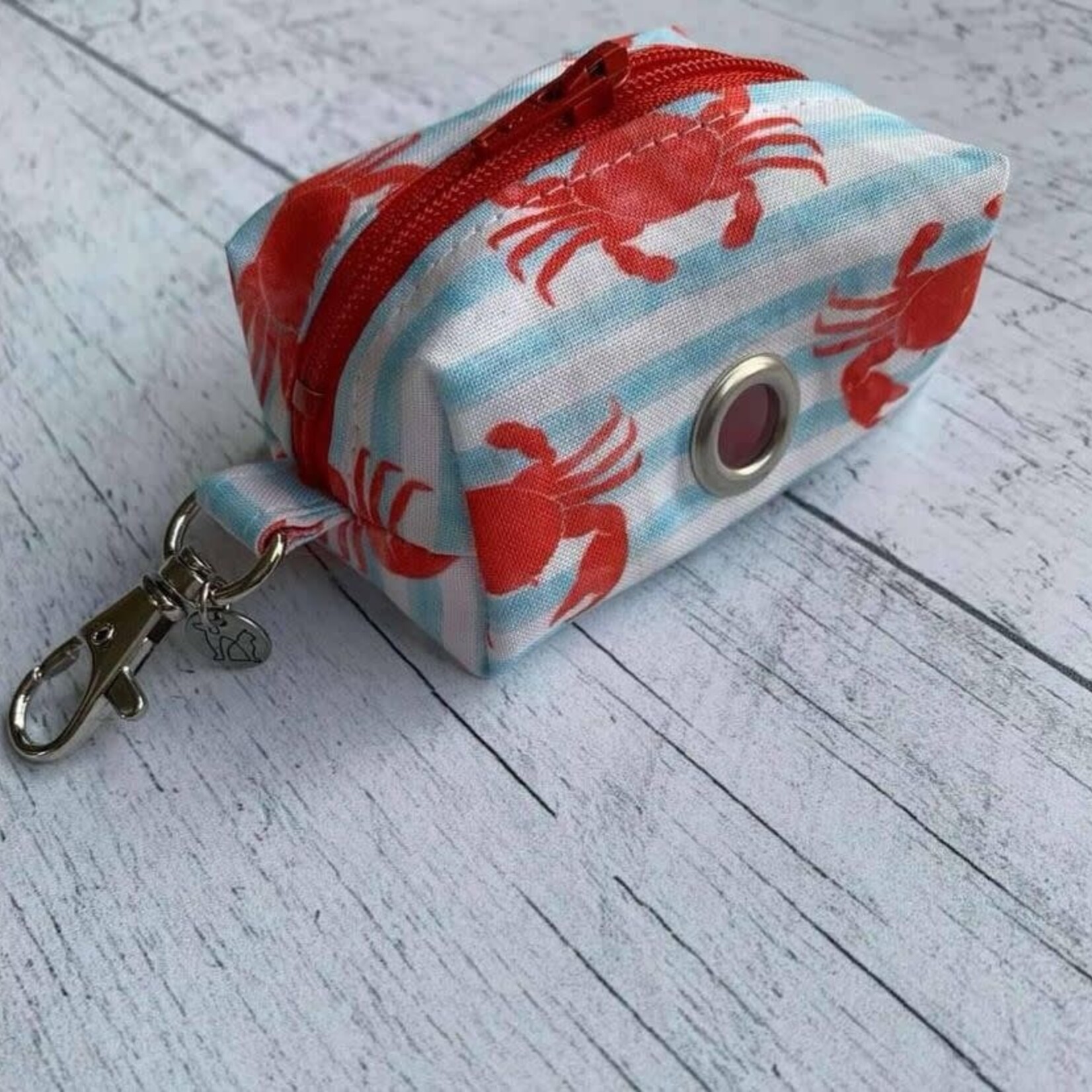 Distributeur de sac à caca