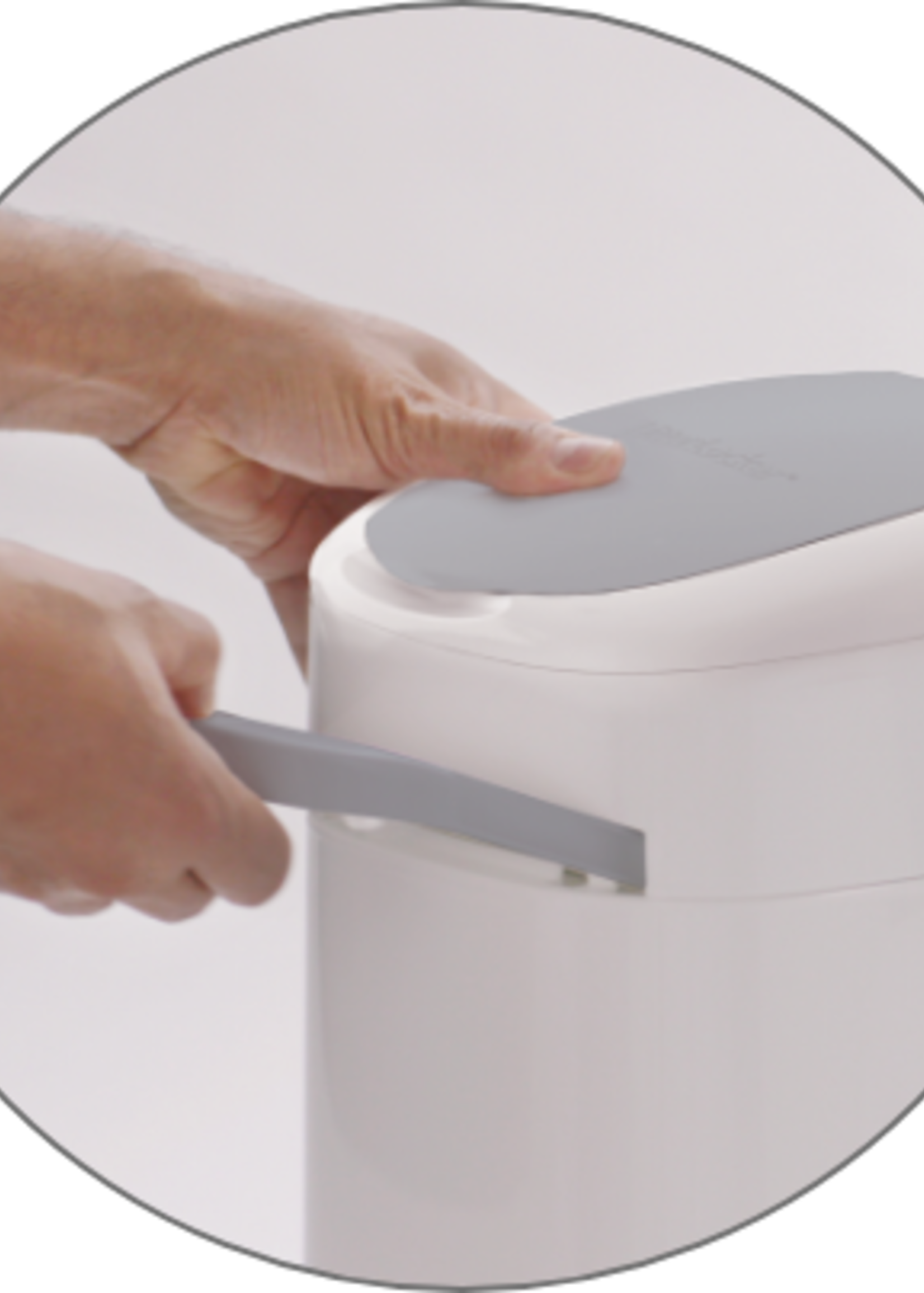 LitterLocker® Design Plus Litter Bin