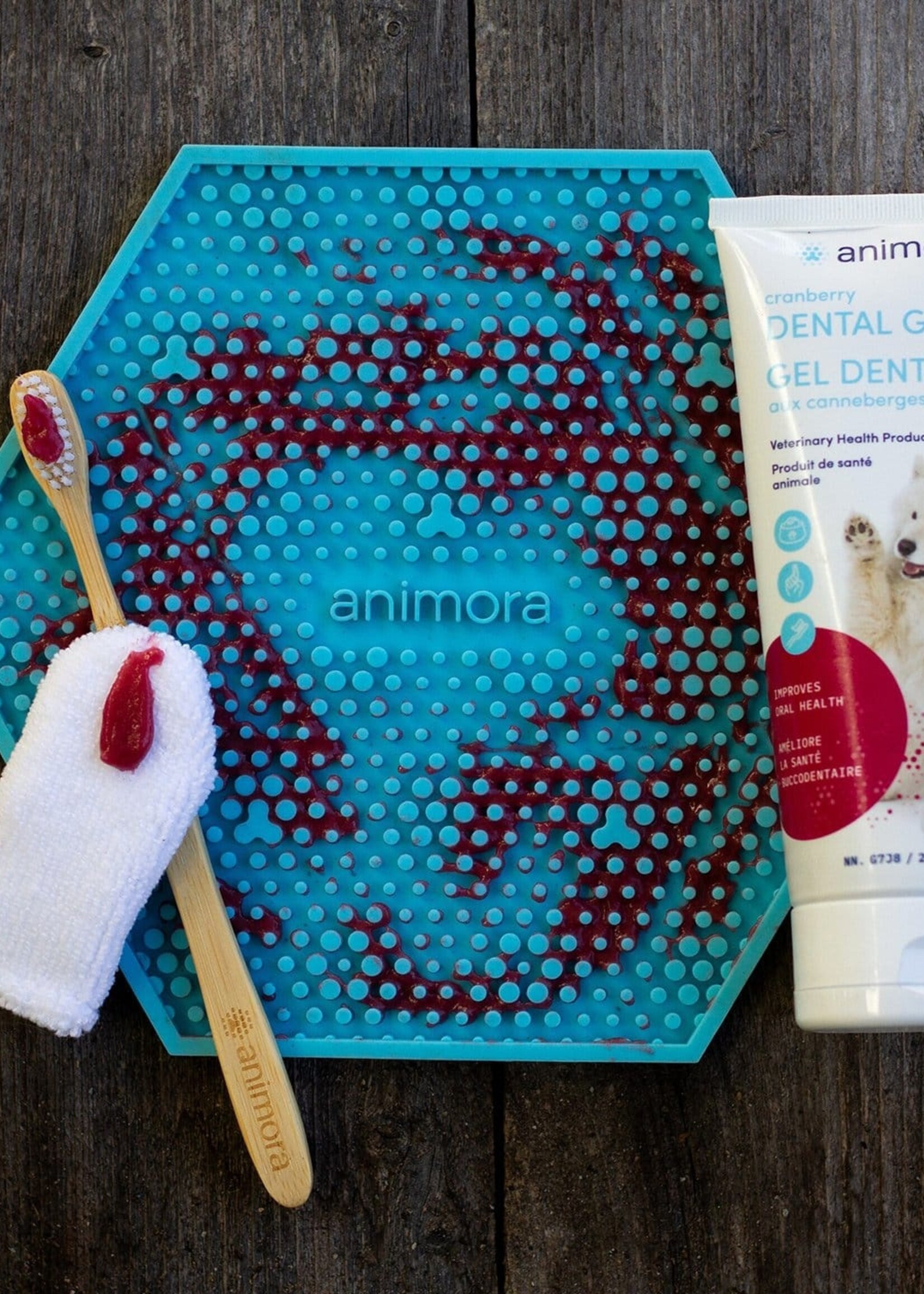 GEL DENTAIRE AU CANNEBERGE POUR CHIEN ET CHAT