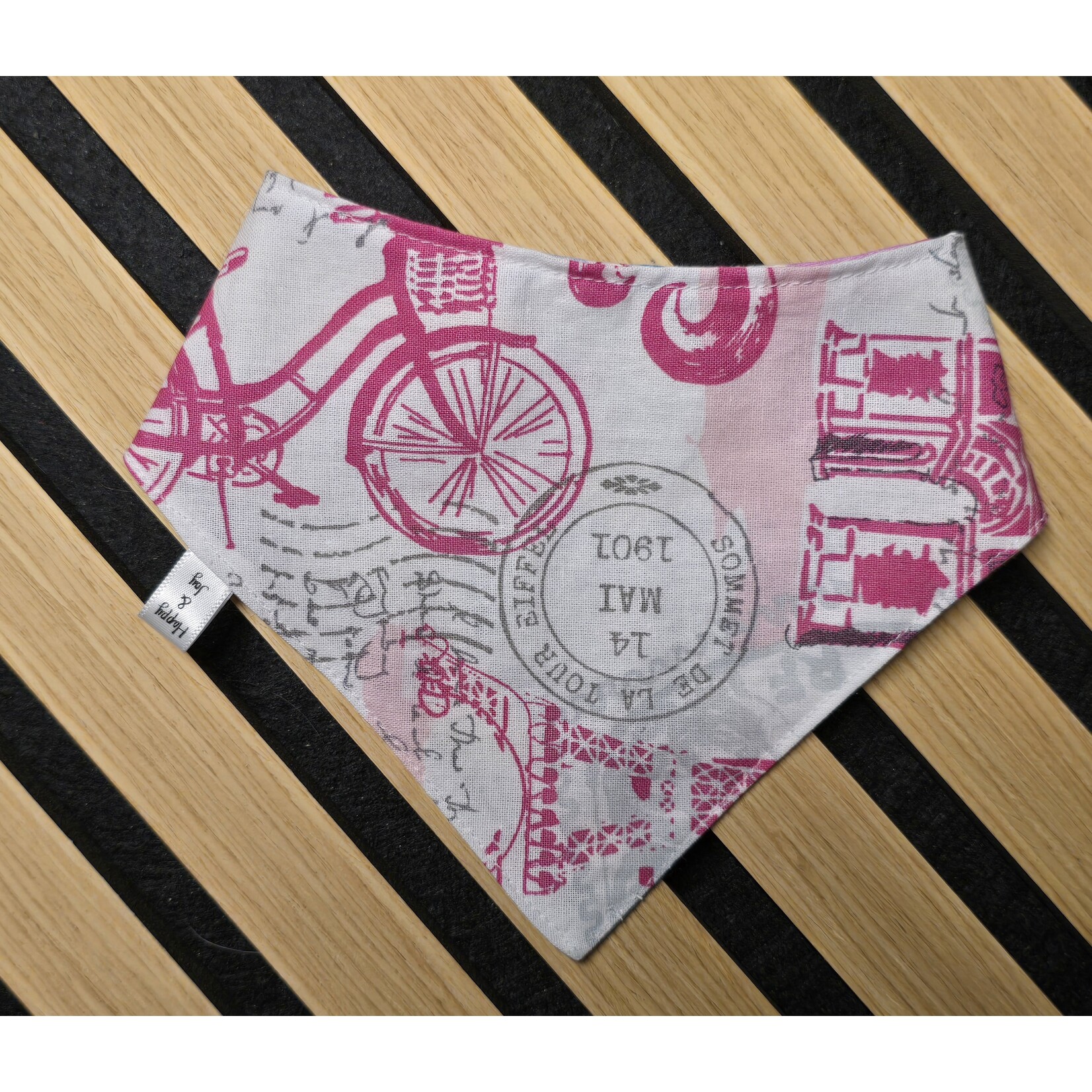 Back Hearts: The Small Love Bandana Small