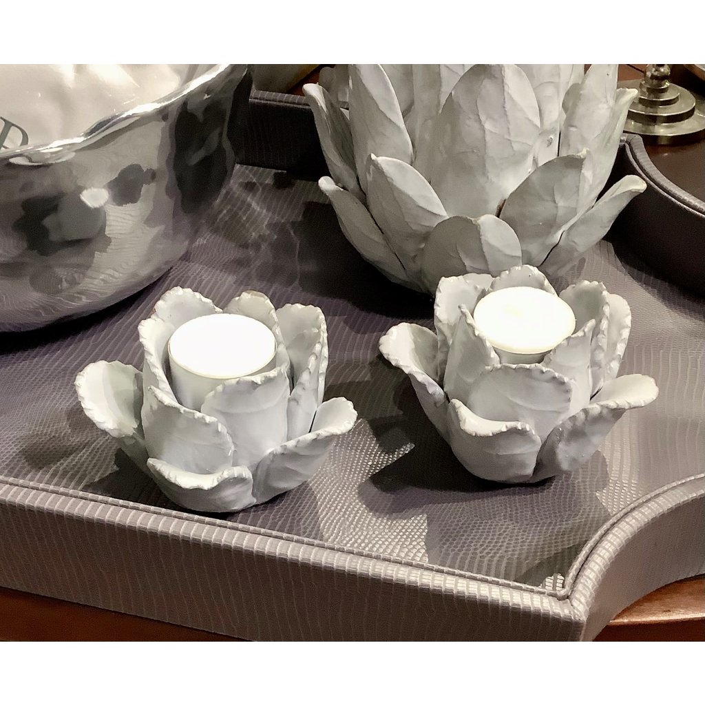 White Flower Tealight Holder, Terra-Cotta, 4 x 3"