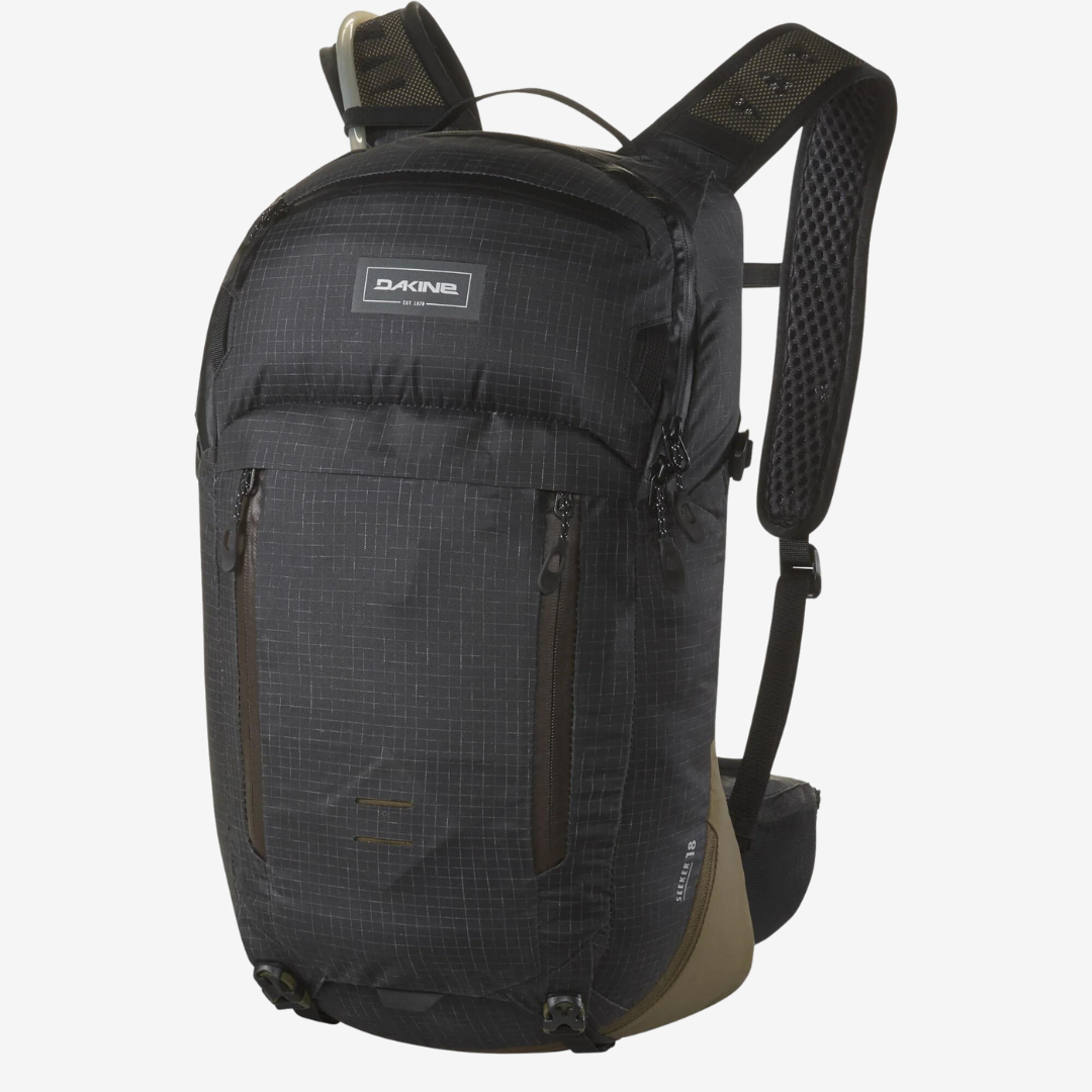 dakine-seeker-18l-hydration-