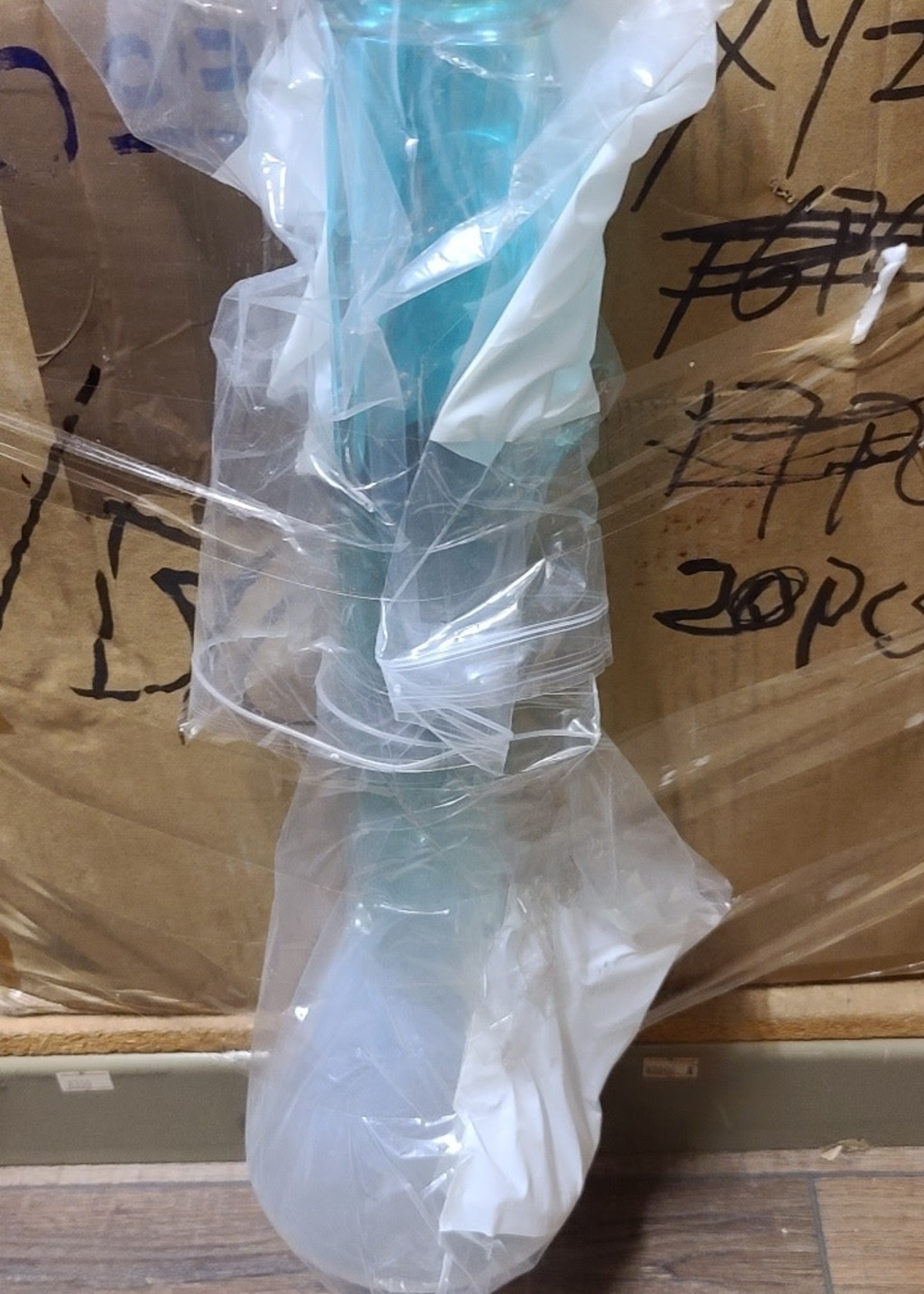 Generic 16" BK White/Aqua XYZ-312