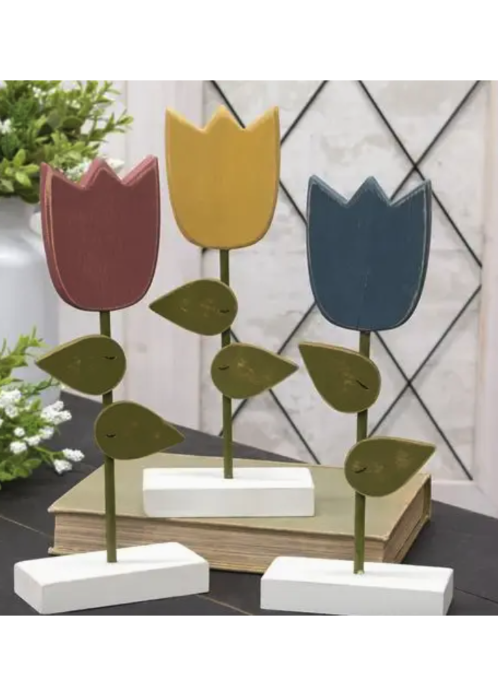 Wooden Tulip Pedestal