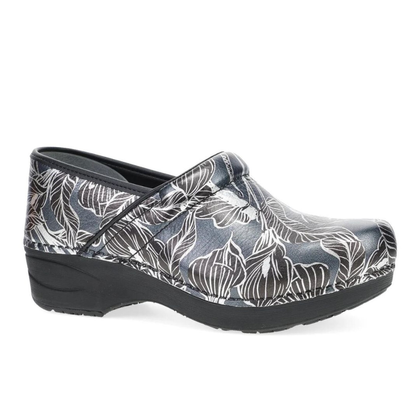 Dansko XP 2.0 Patent Women s Clogs Shippy Shoes