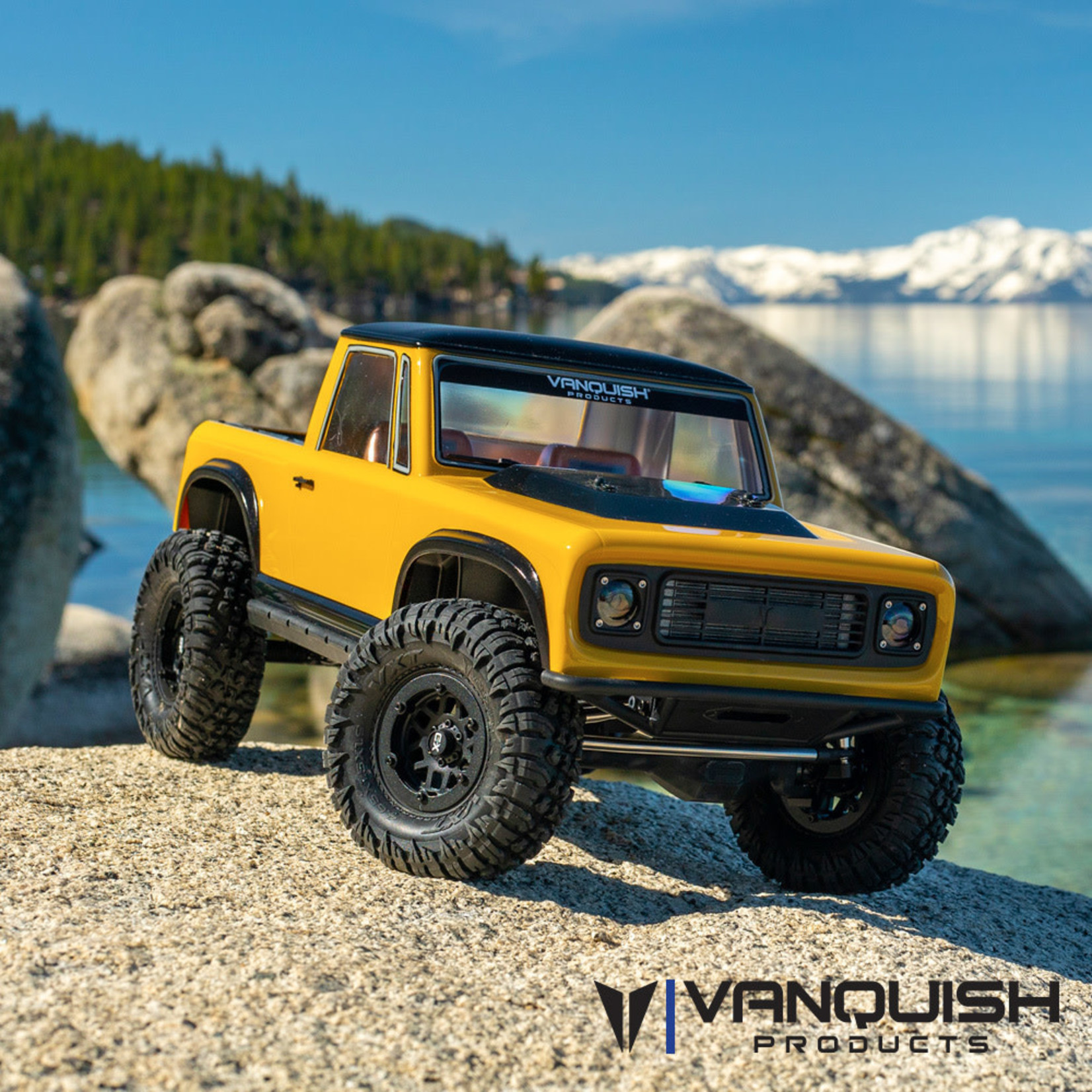 Vanquish Products #VPS10121 Vanquish Products VS4-10 Origin Halfcab Body Set (Clear)