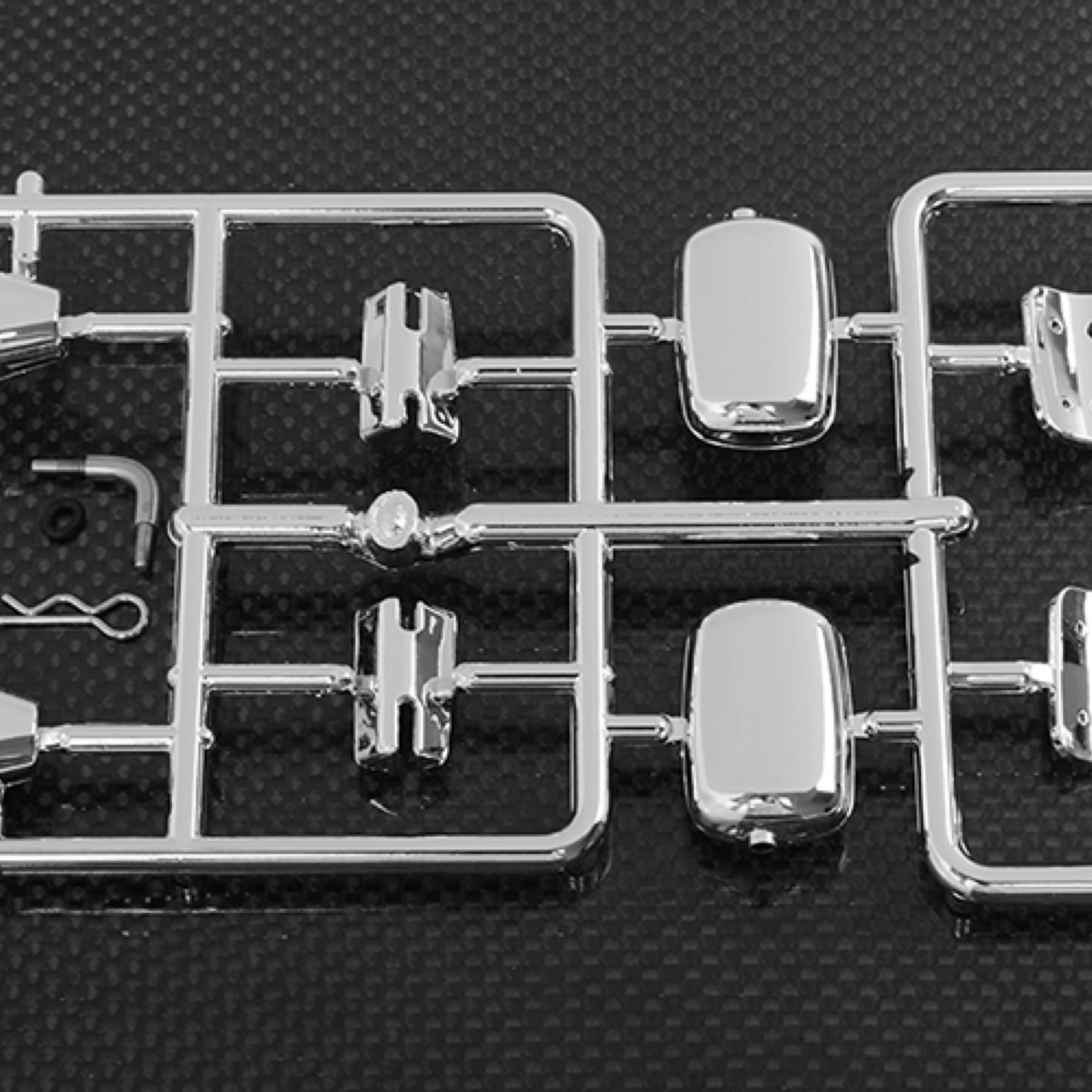 RC4WD #Z-B0106 RC4WD Chevrolet Blazer Chrome Mirror & Rear Taillight Parts Assembly