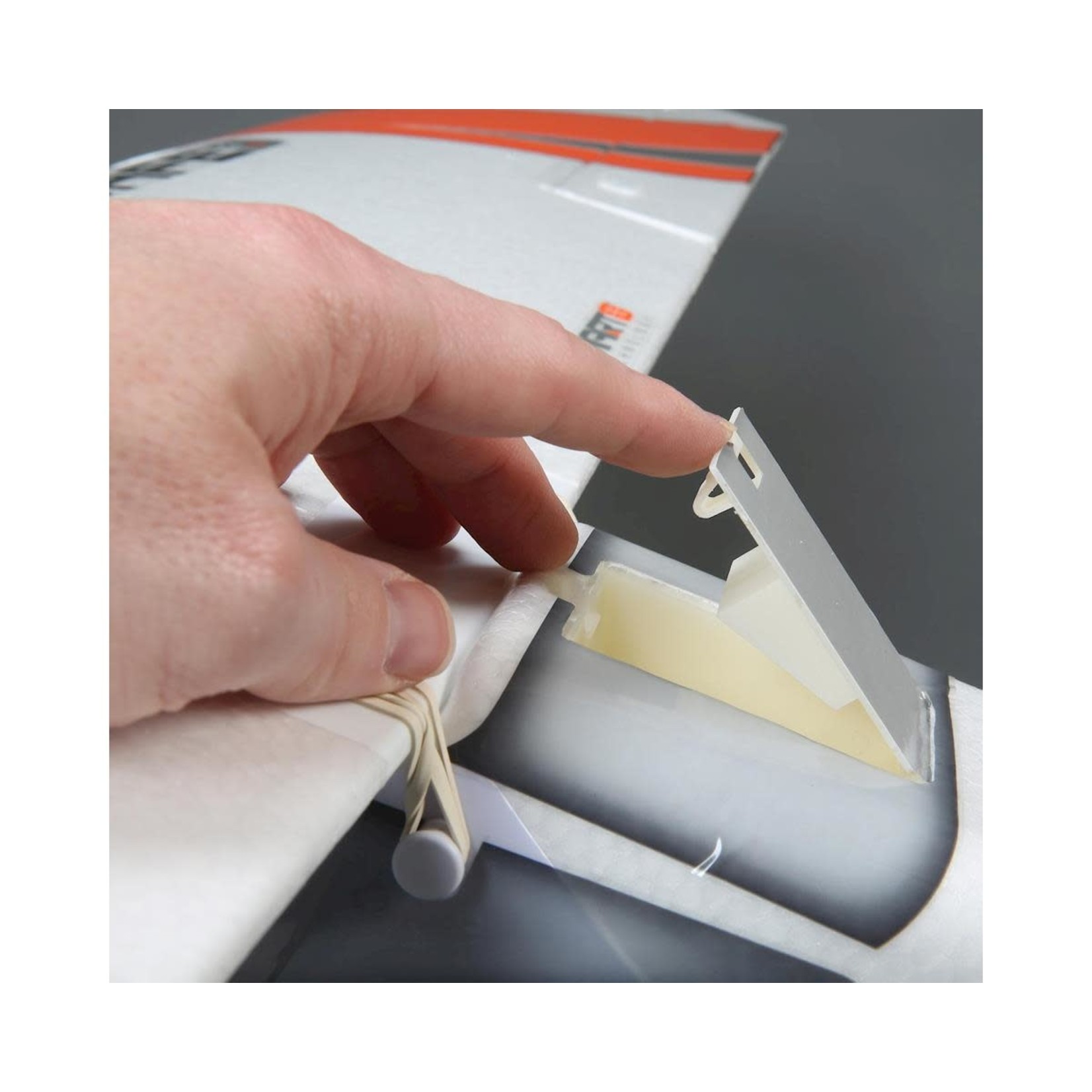 E-flite #EFL37000 E-flite Apprentice STS 1.5m RTF Electric Airplane (1500mm) w/SAFE & DXS Transmitter