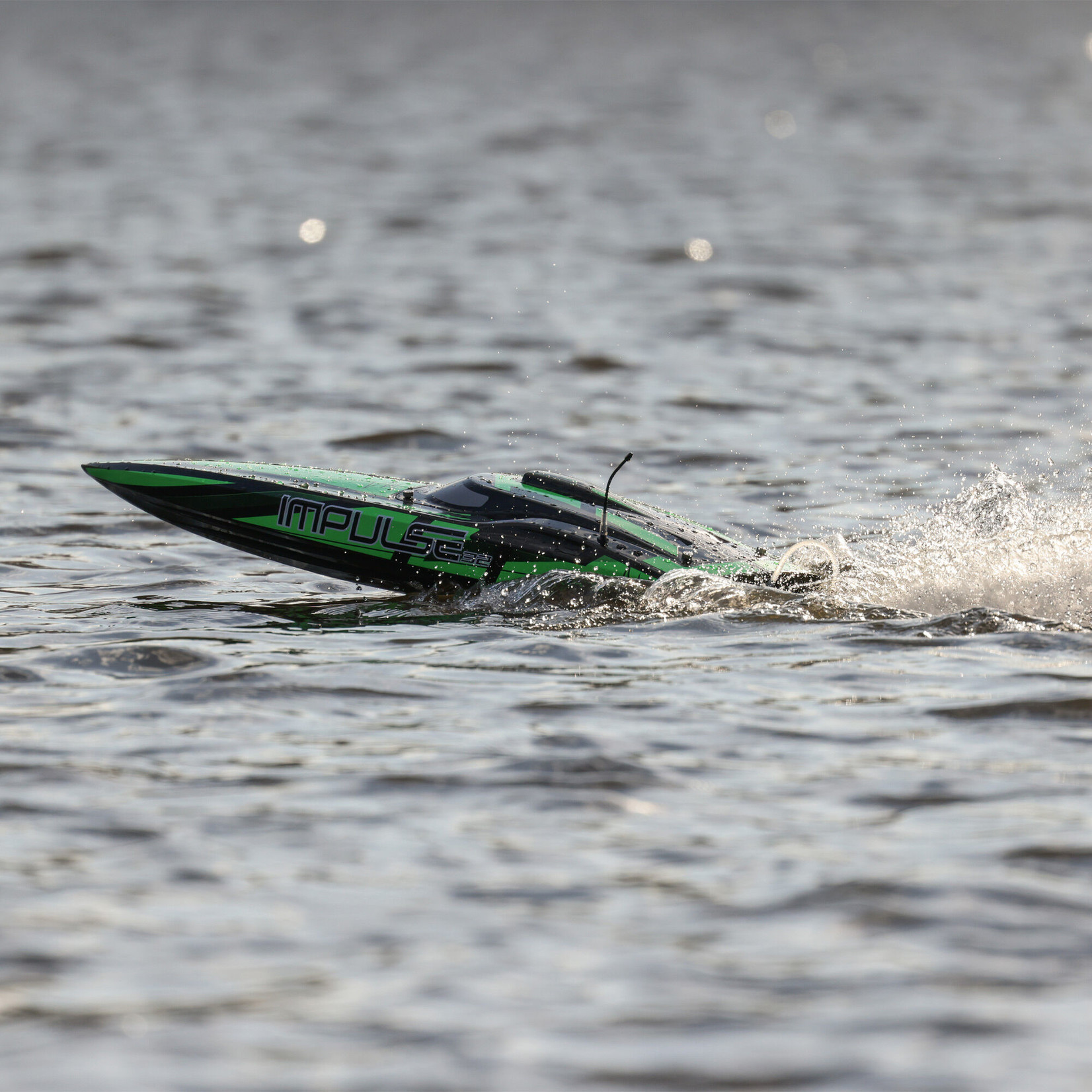 Pro Boat #PRB08037T1 Pro Boat Impulse 32" Deep-V RTR Brushless Boat (Black/Green) w/2.4GHz Radio & SMART