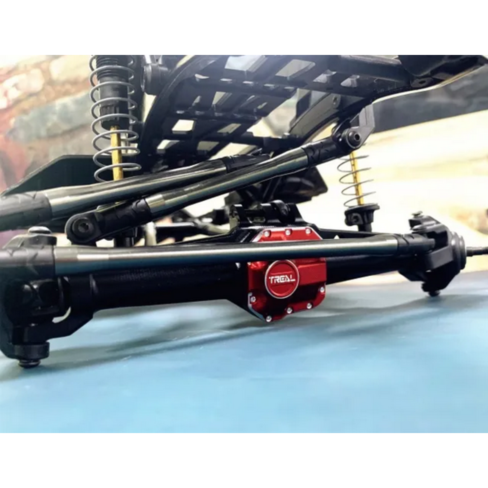 Treal #X002ZI7B2B Treal Axial SCX10 II AR44 Front Axle (Black/Red)