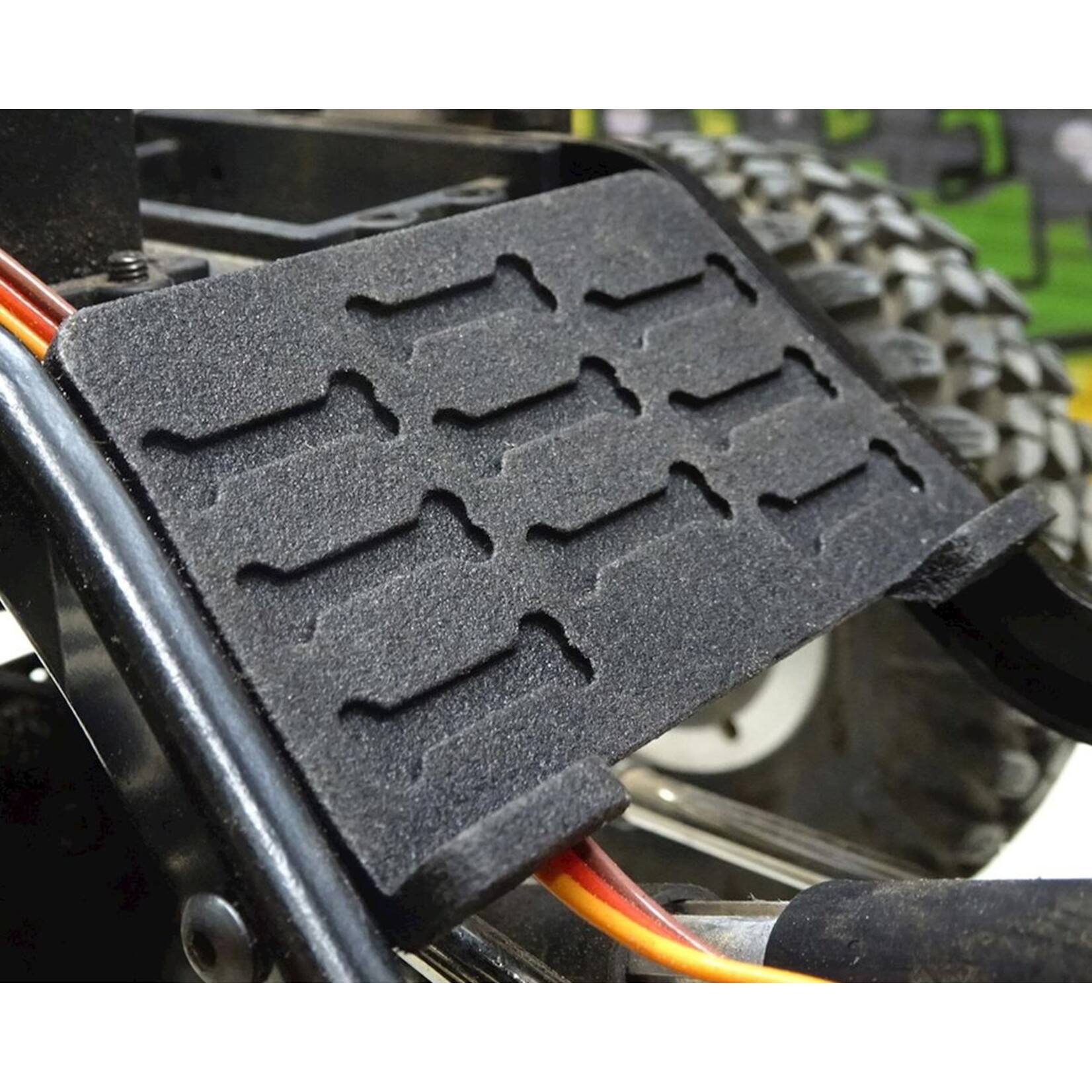 BowHouse RC BowHouse RC Element Enduro N2R Low CG Battery Tray #BEL-0010