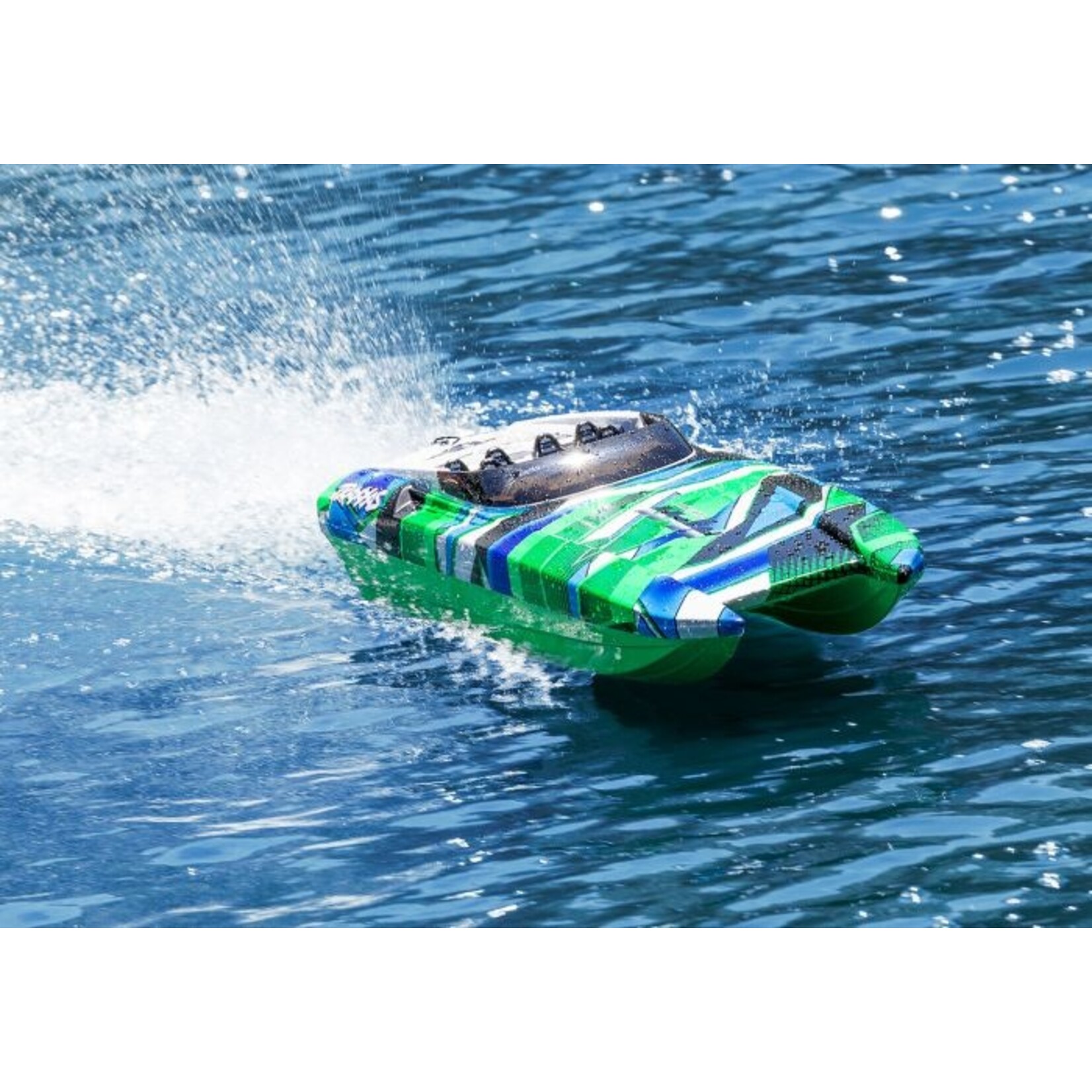 Traxxas #57046-4-GRNR Traxxas DCB M41 Widebody 40" Catamaran High Performance 6S Race Boat (Green) w/TQi 2.4Ghz Radio & TSM