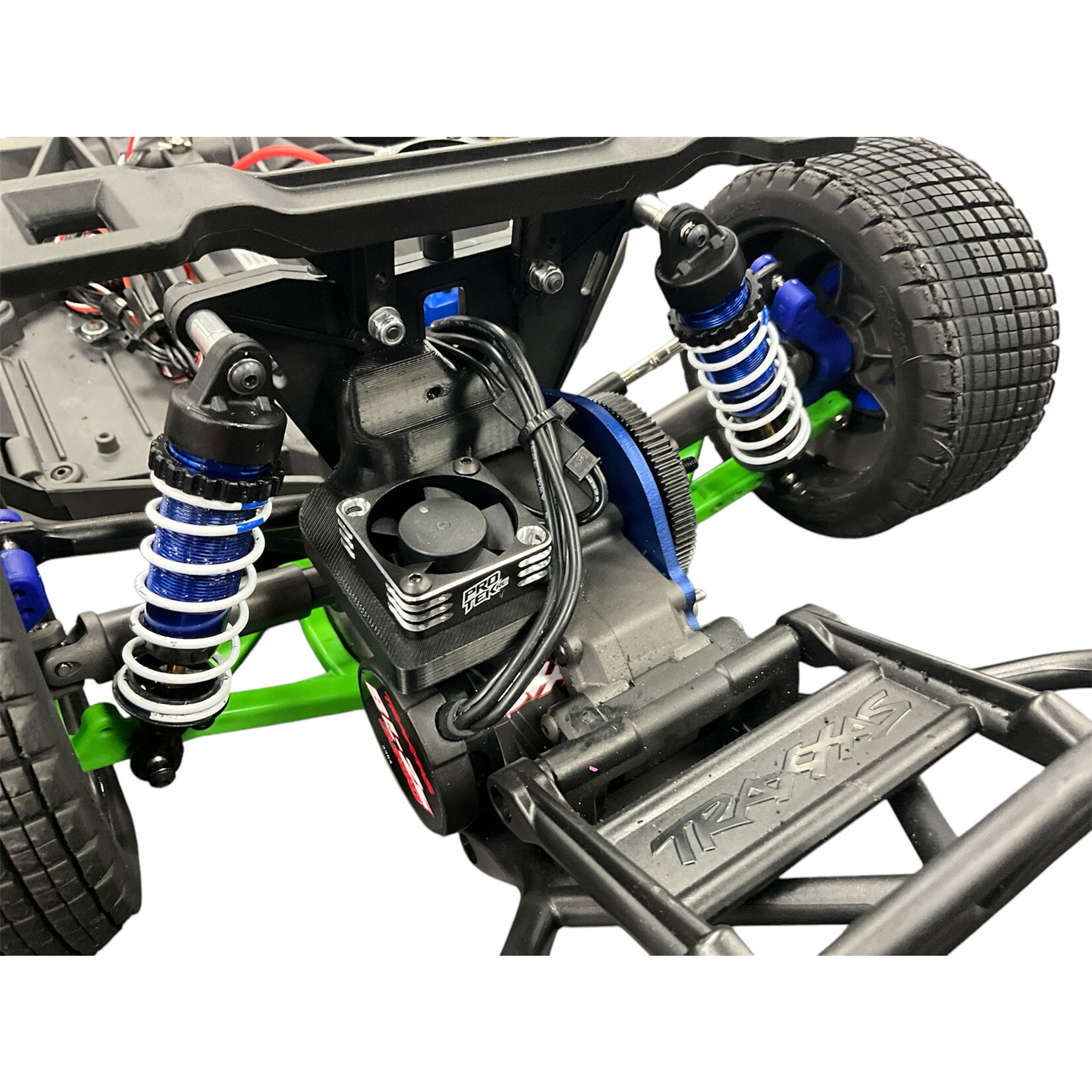 Bly Captain #CAPT2 Traxxas Motor  Cooling Fan Mount  (Slash Modified)