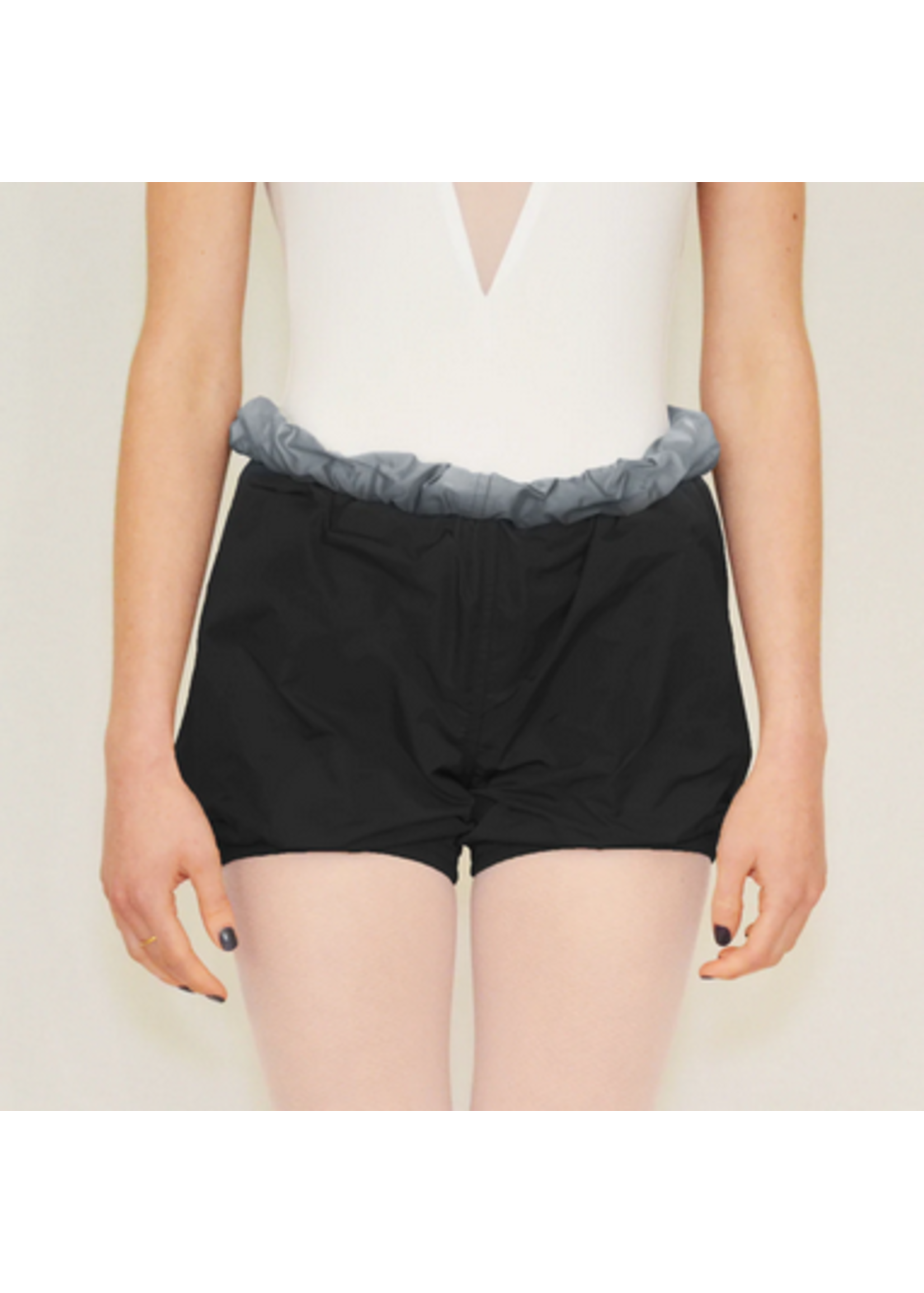 Bullet Pointe Bullet Pointe Reversible Parachute Short