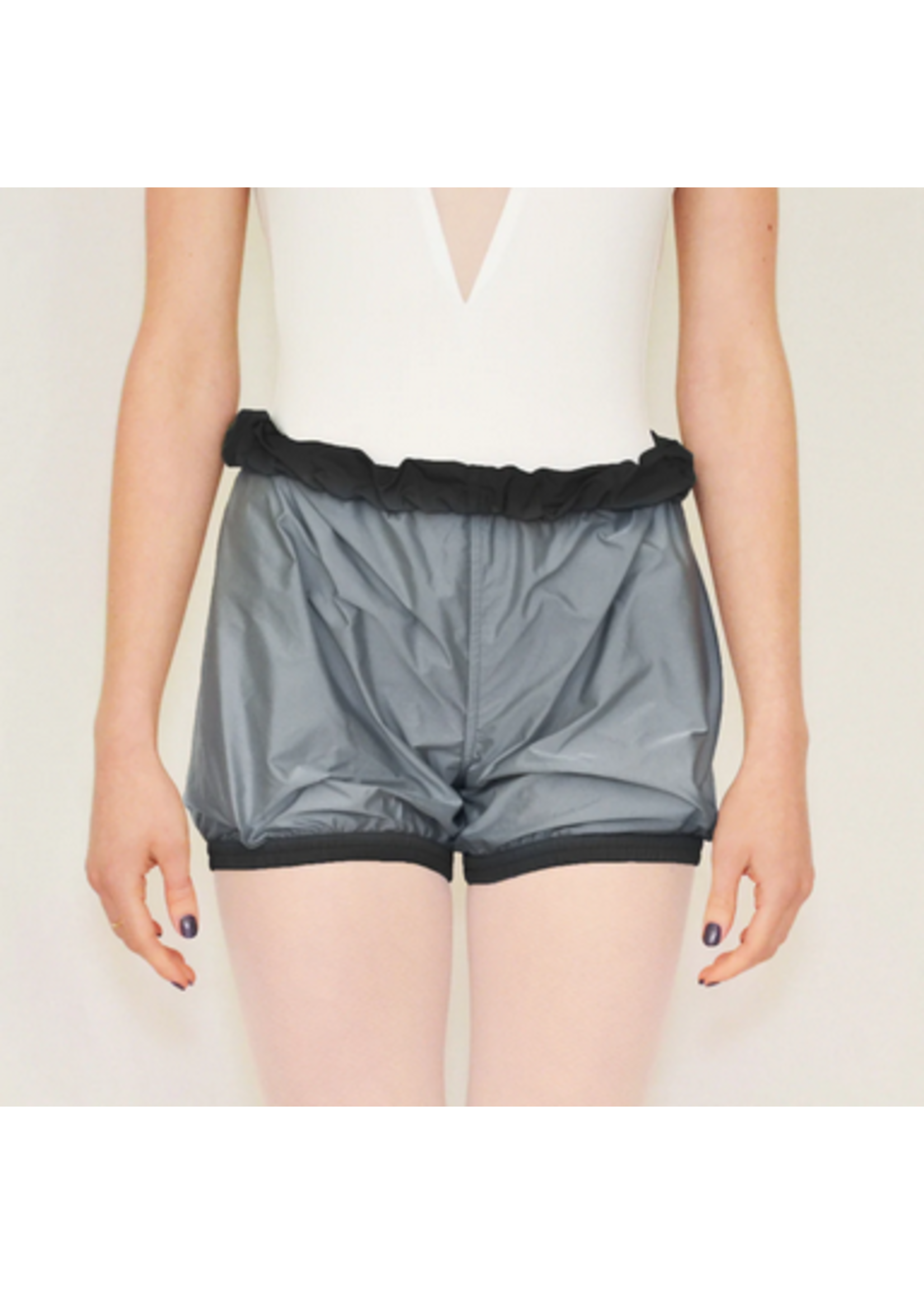 Bullet Pointe Bullet Pointe Reversible Parachute Short