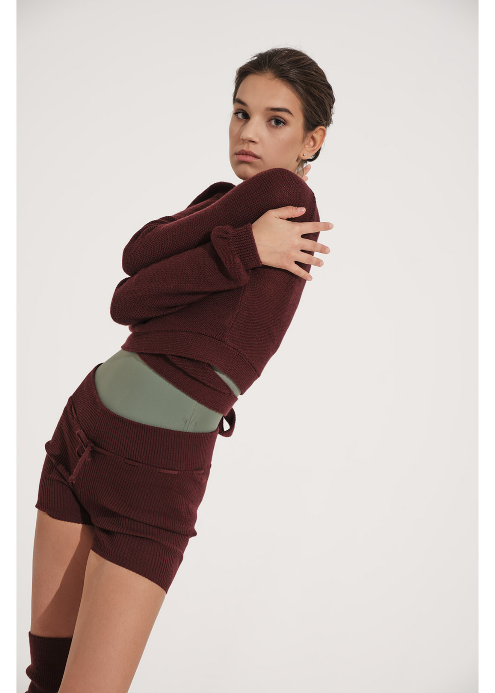 Nikolay Kailani, Bolero Sweater