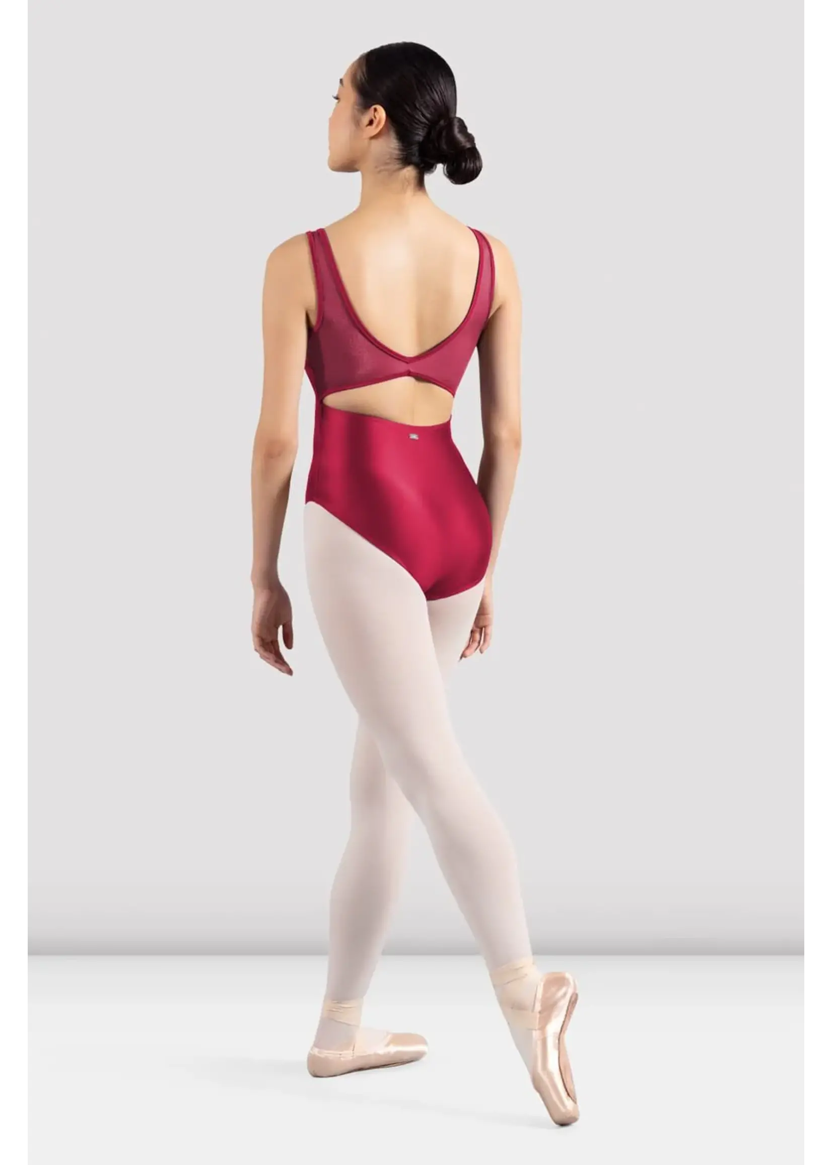Bloch V Neck Tank Leo