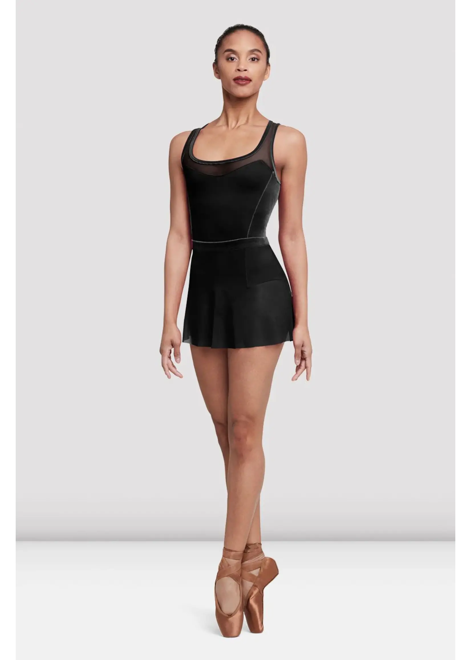 Bloch Mesh pull on skirt