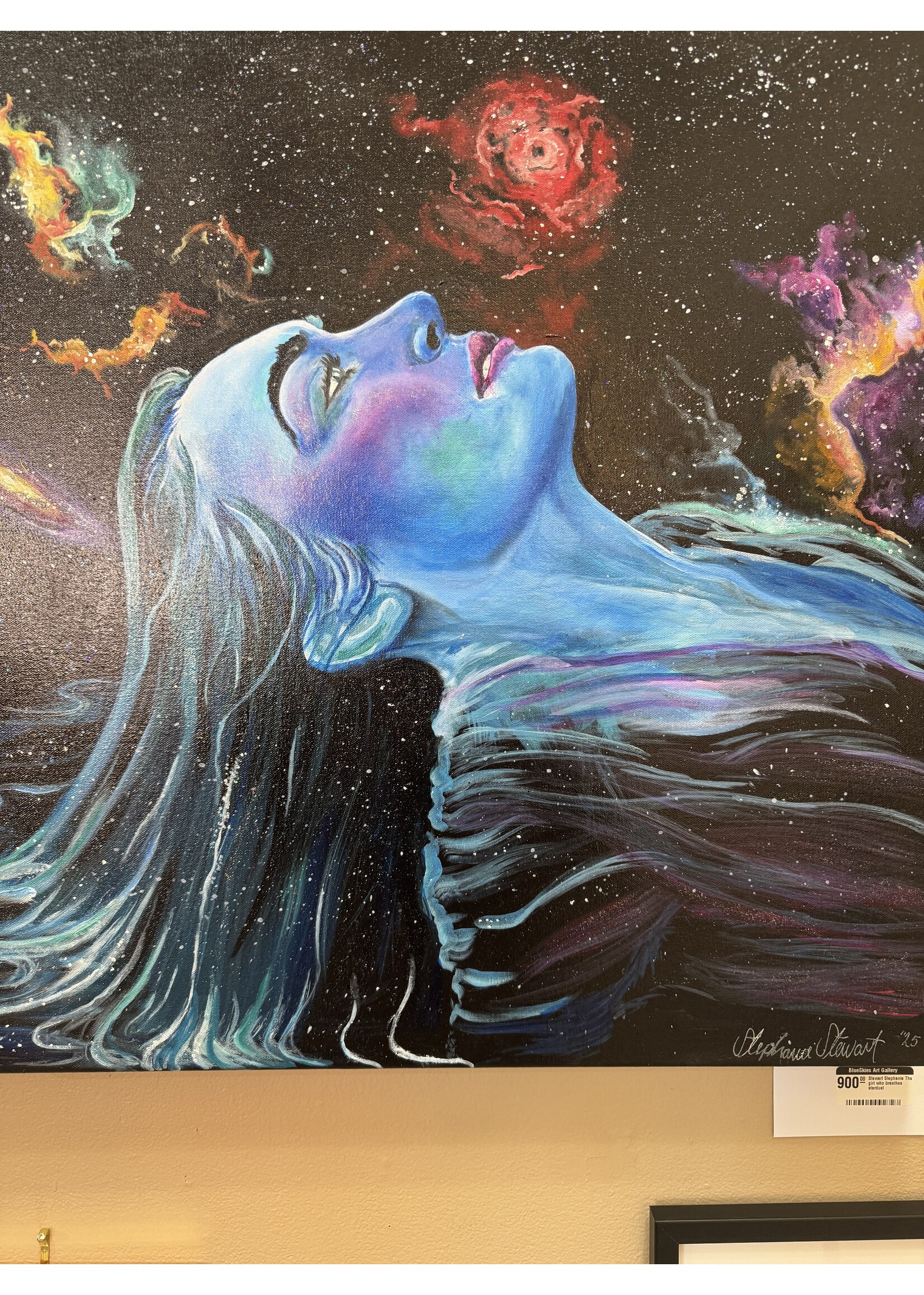 Stew -Stephanie Stewart- The girl who breathes stardust