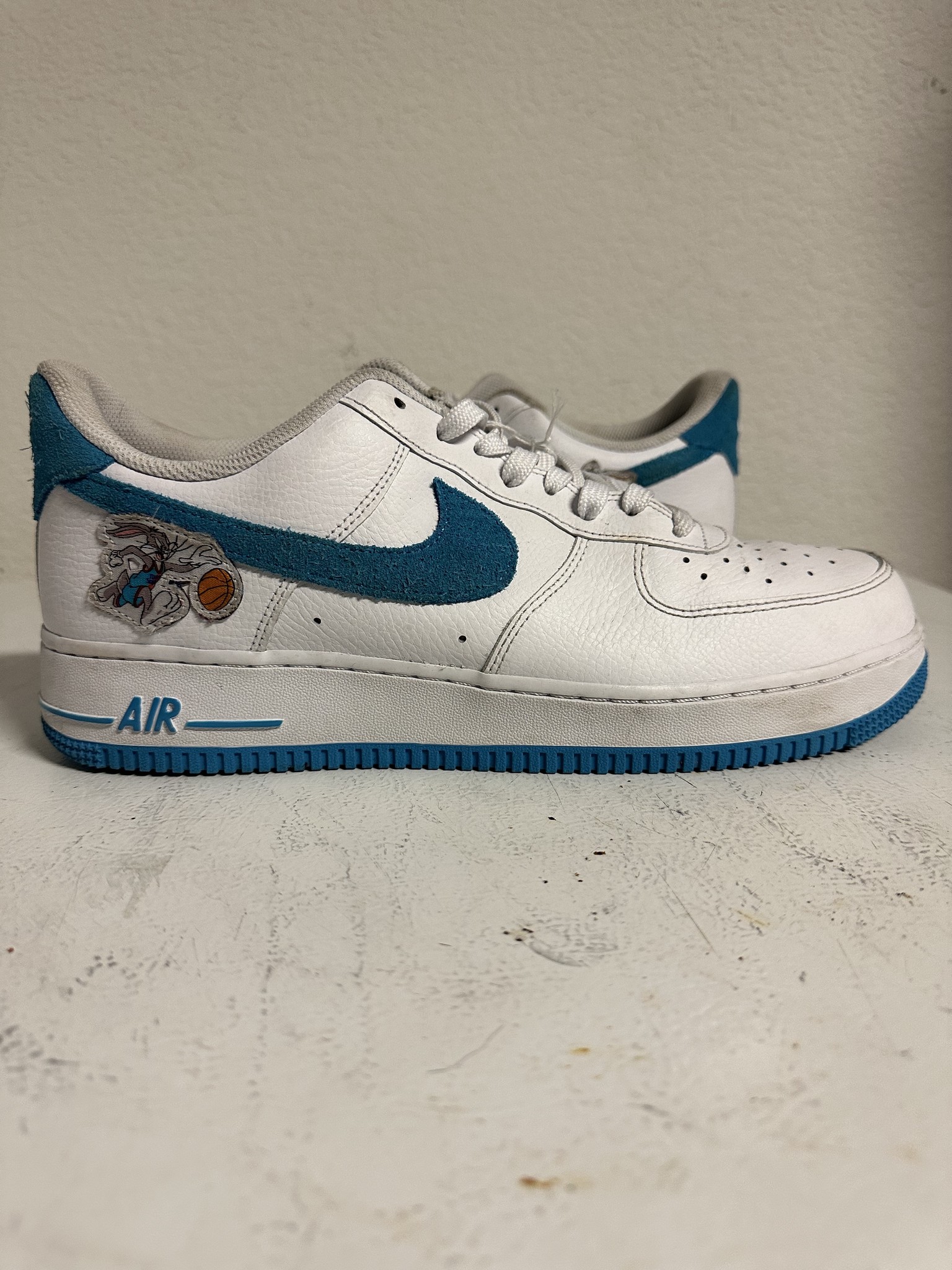 nike space jam air forces